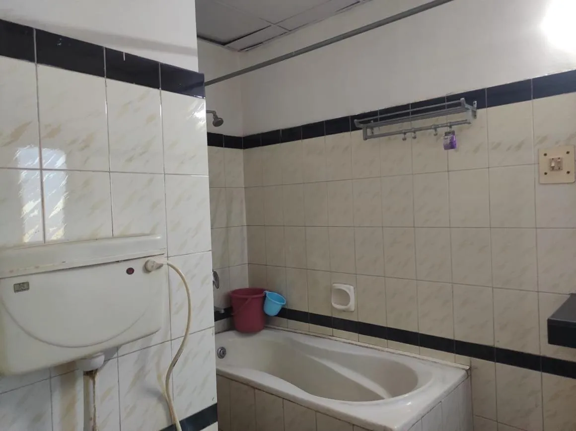 Toilet in Hotel Ambarish Grand Residency