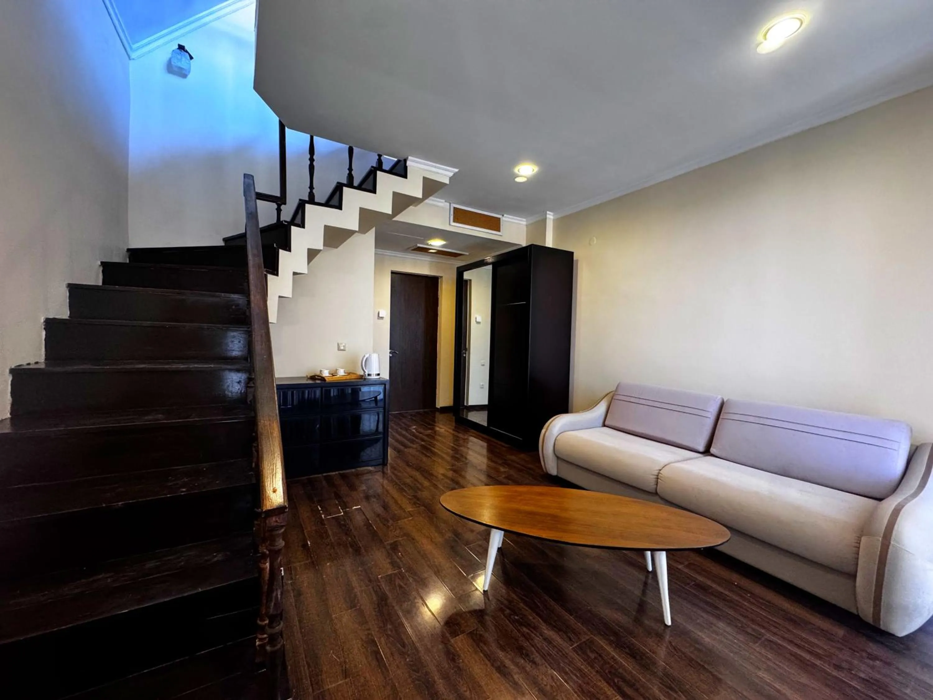 Seating area in Travel Inn Bakuriani