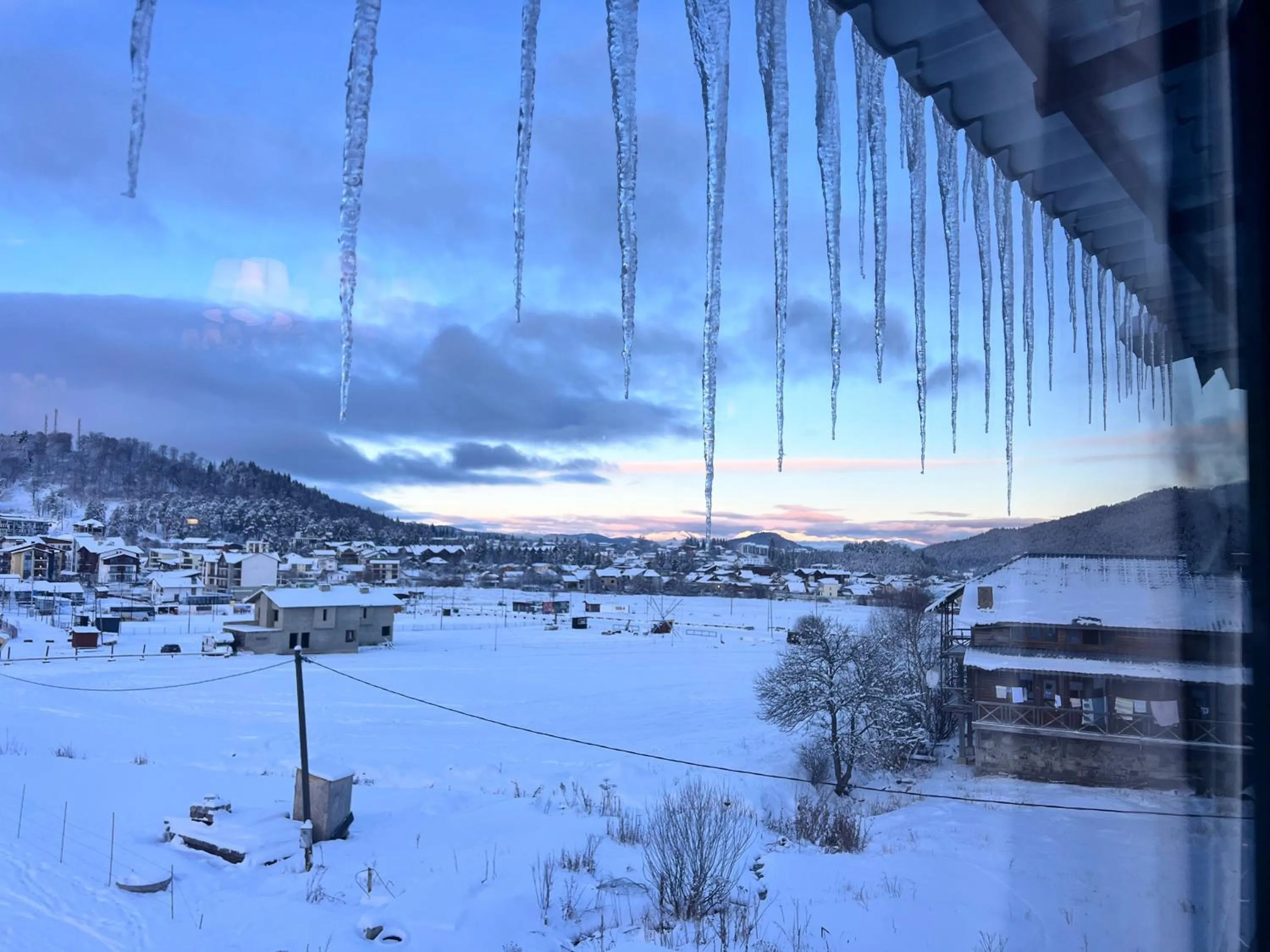 Winter in Travel Inn Bakuriani