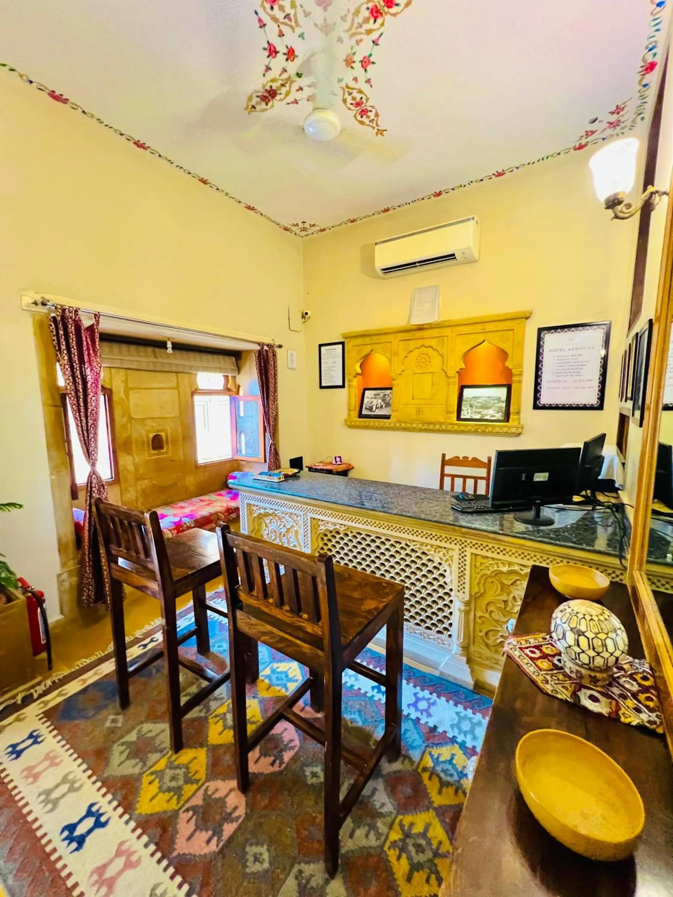 Lobby or reception in Hotel Jaisan Haveli