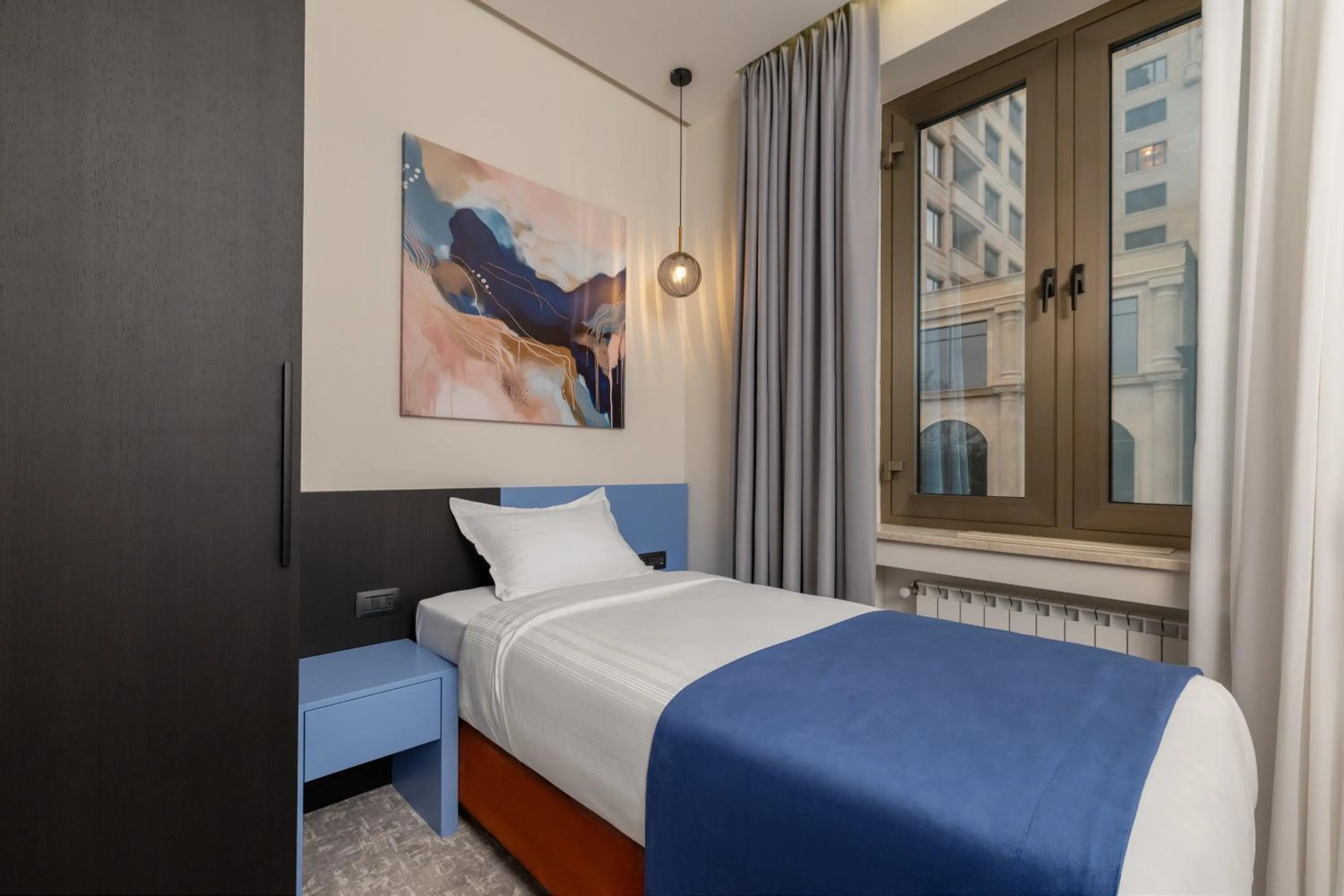 View (from property/room), Bed in Maison Riviera