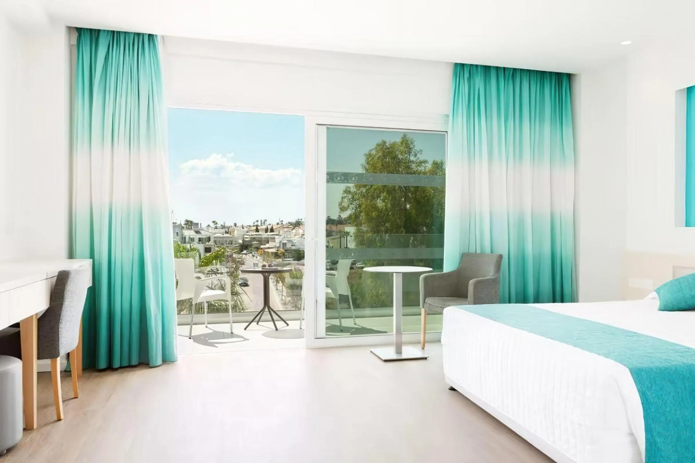 Balcony/Terrace, Bed in Anesis Hotel