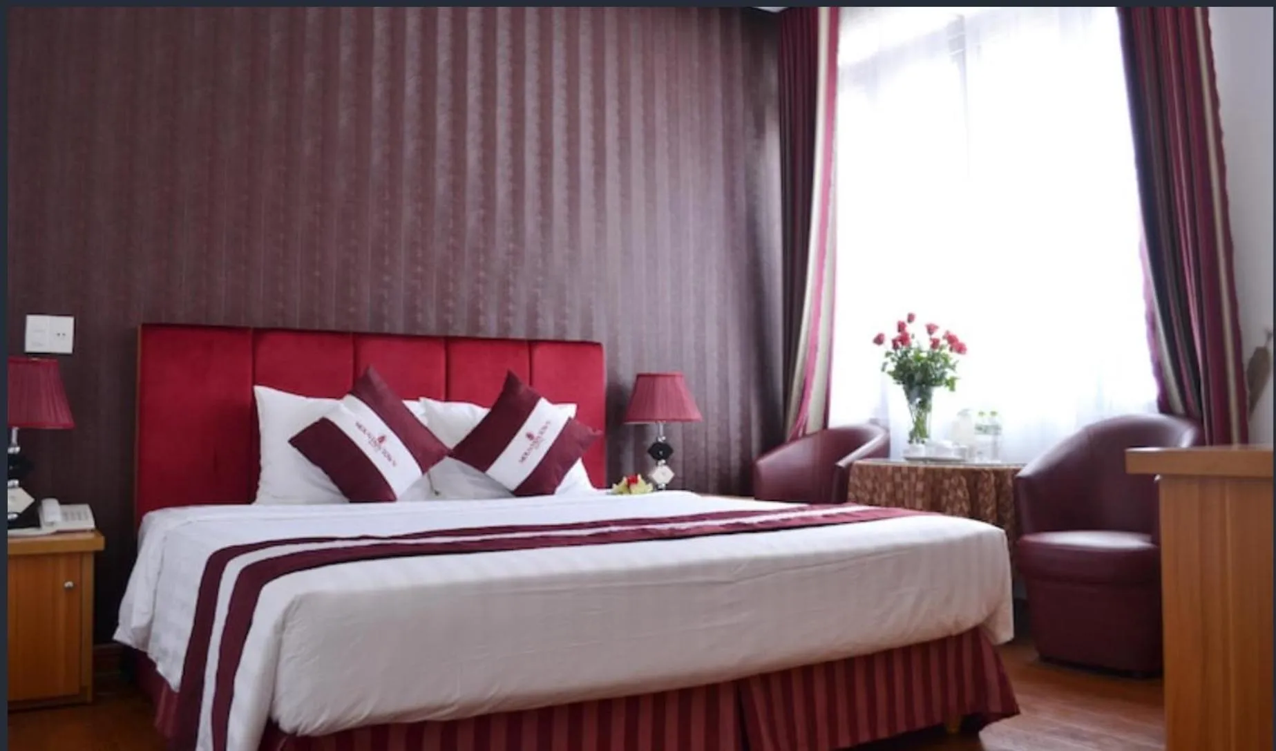 Bed in Pho Nui Hotel