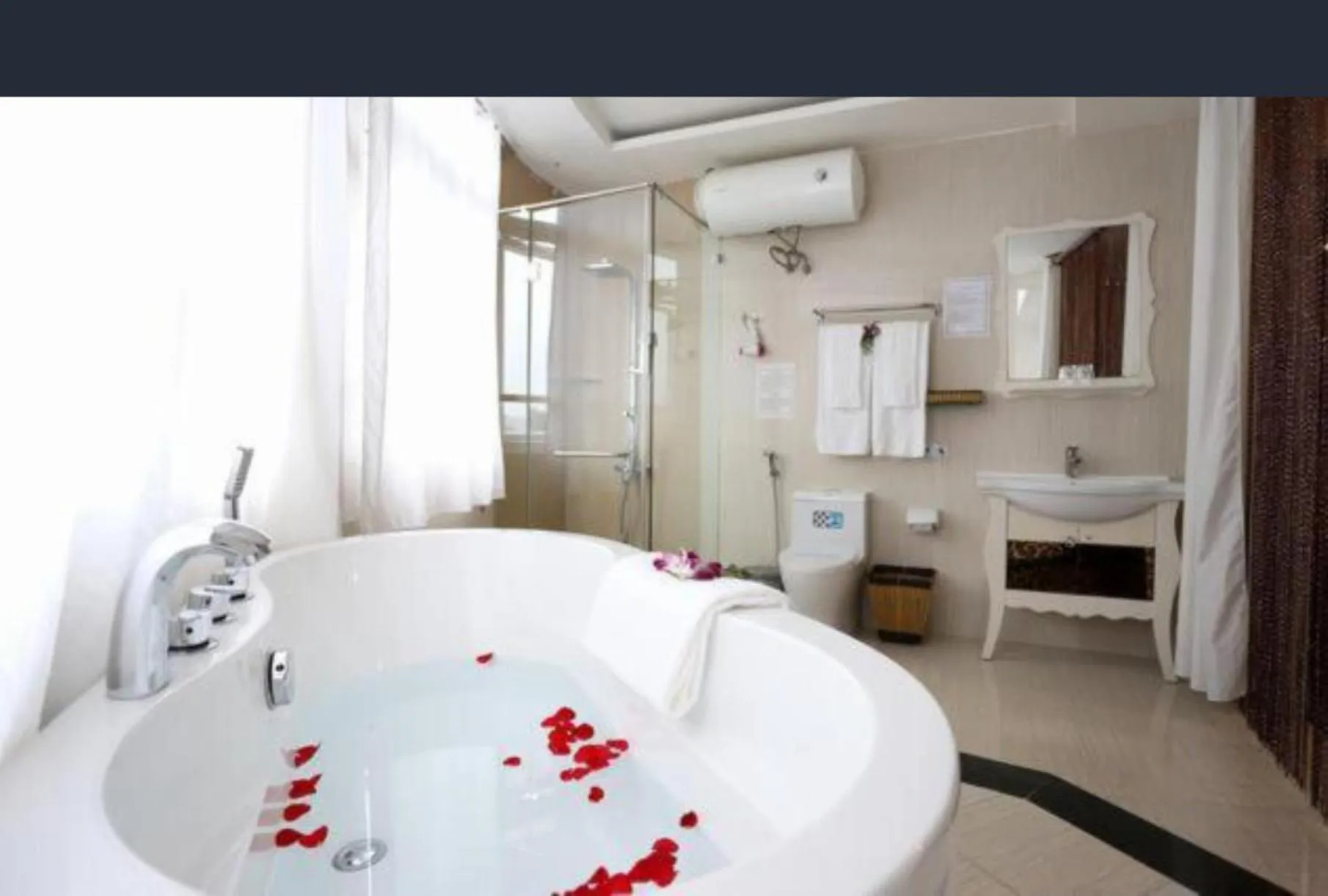 Bathroom in Pho Nui Hotel