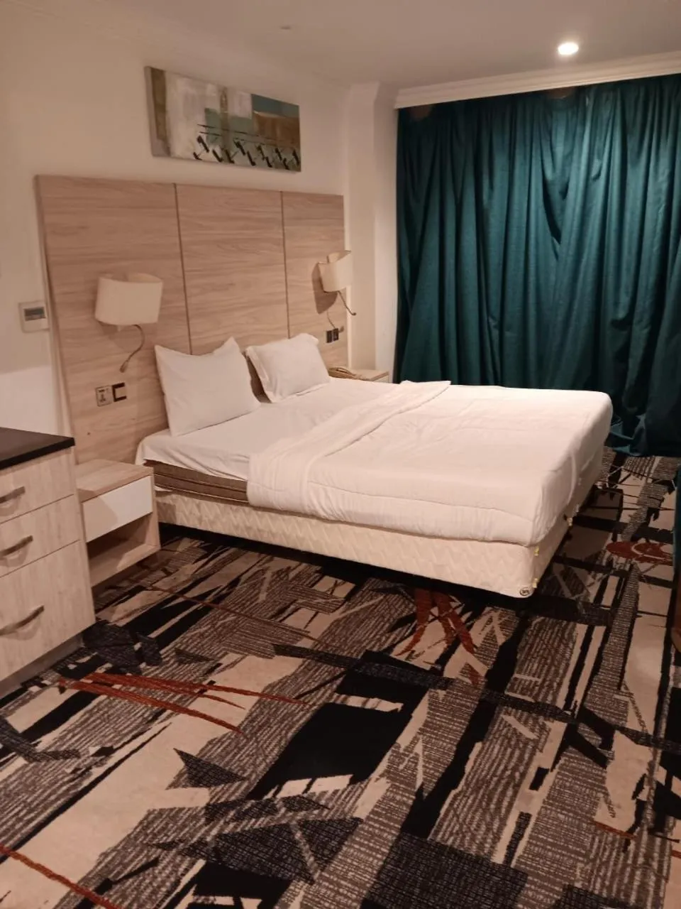 Bed in helnan royal hotel دبي