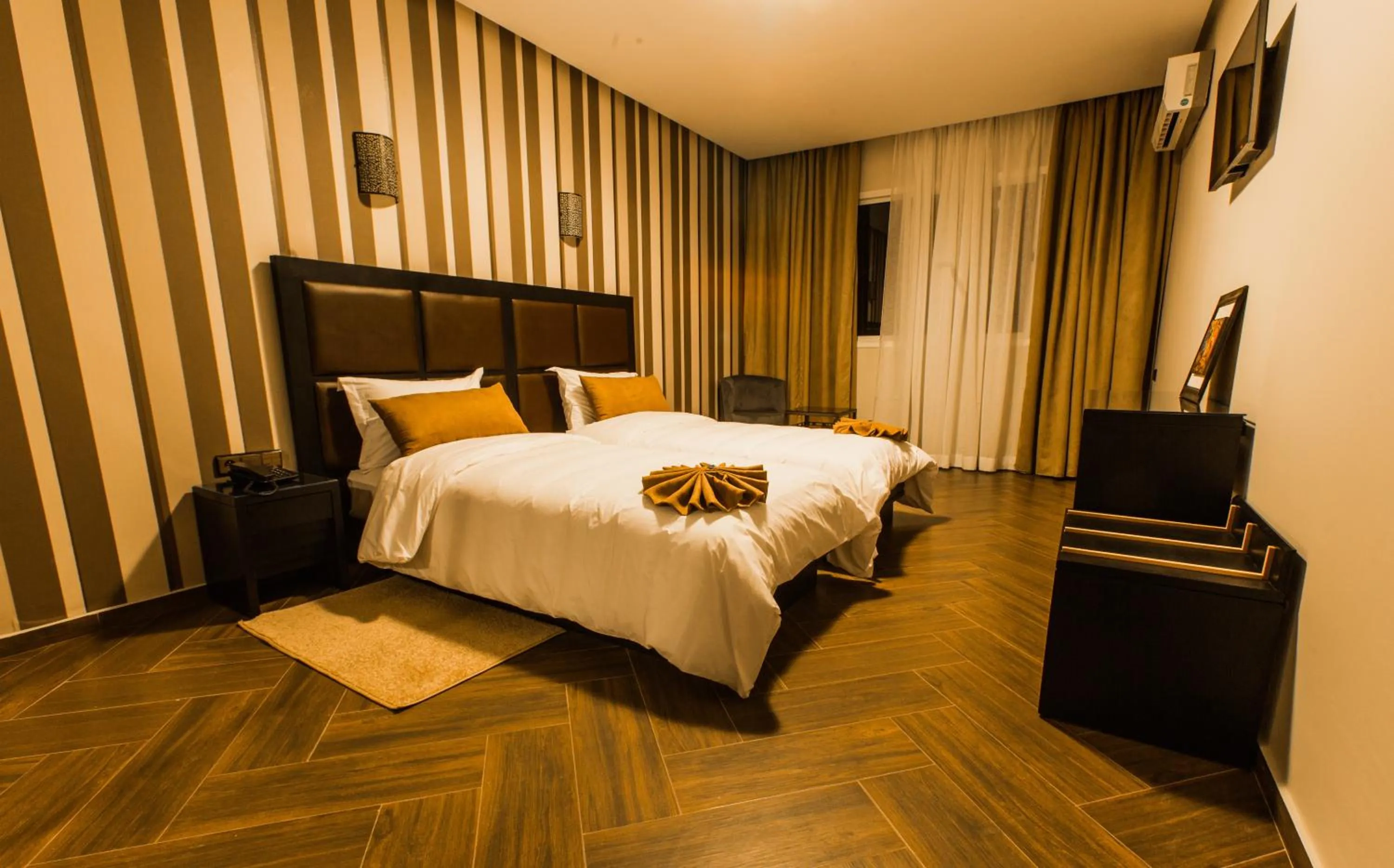 Bedroom, Bed in Hotel Swani