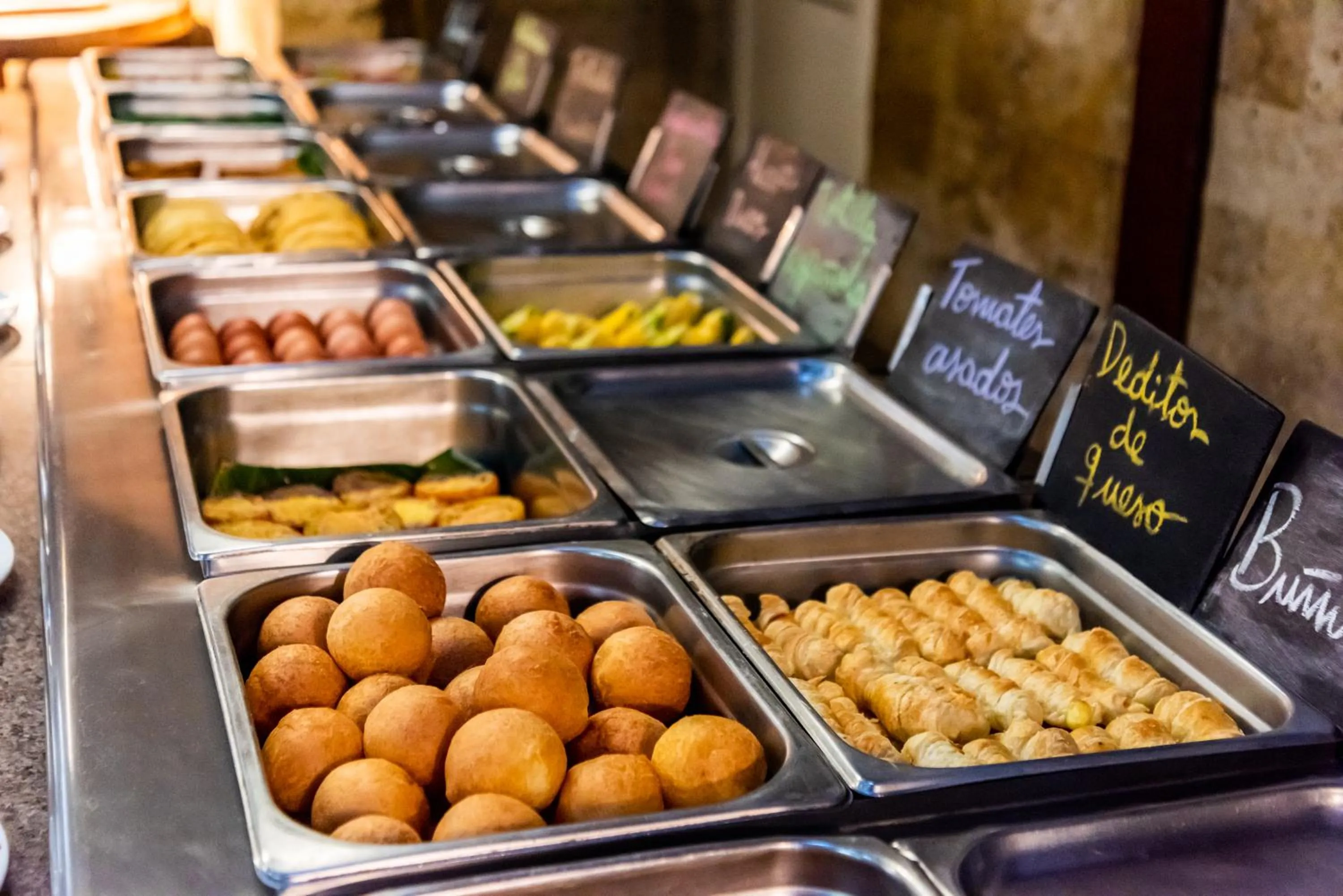 Food and drinks in Hotel Irotama Bungalows & Bohios