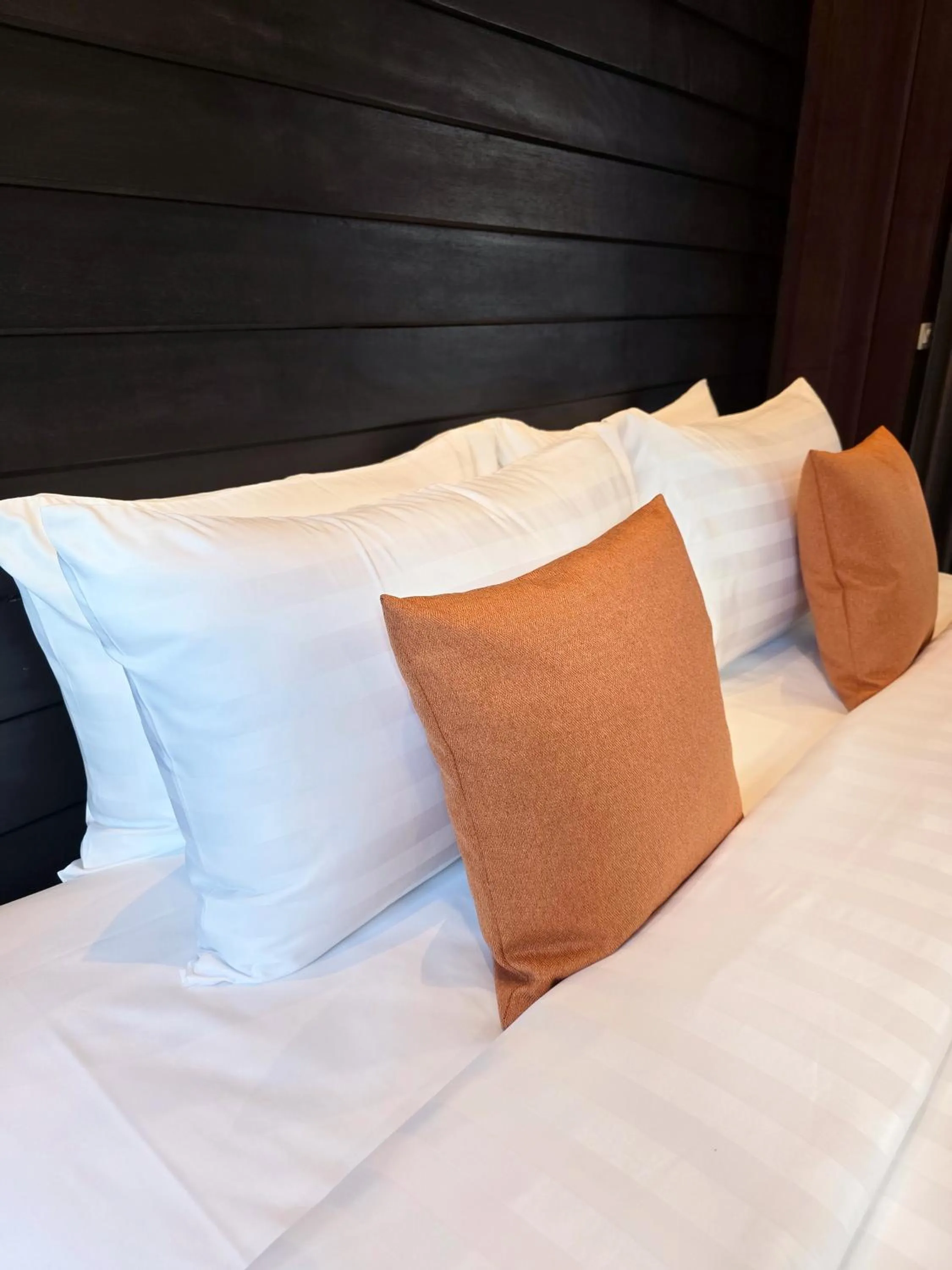 Bed in Blue Palm Residence Kata