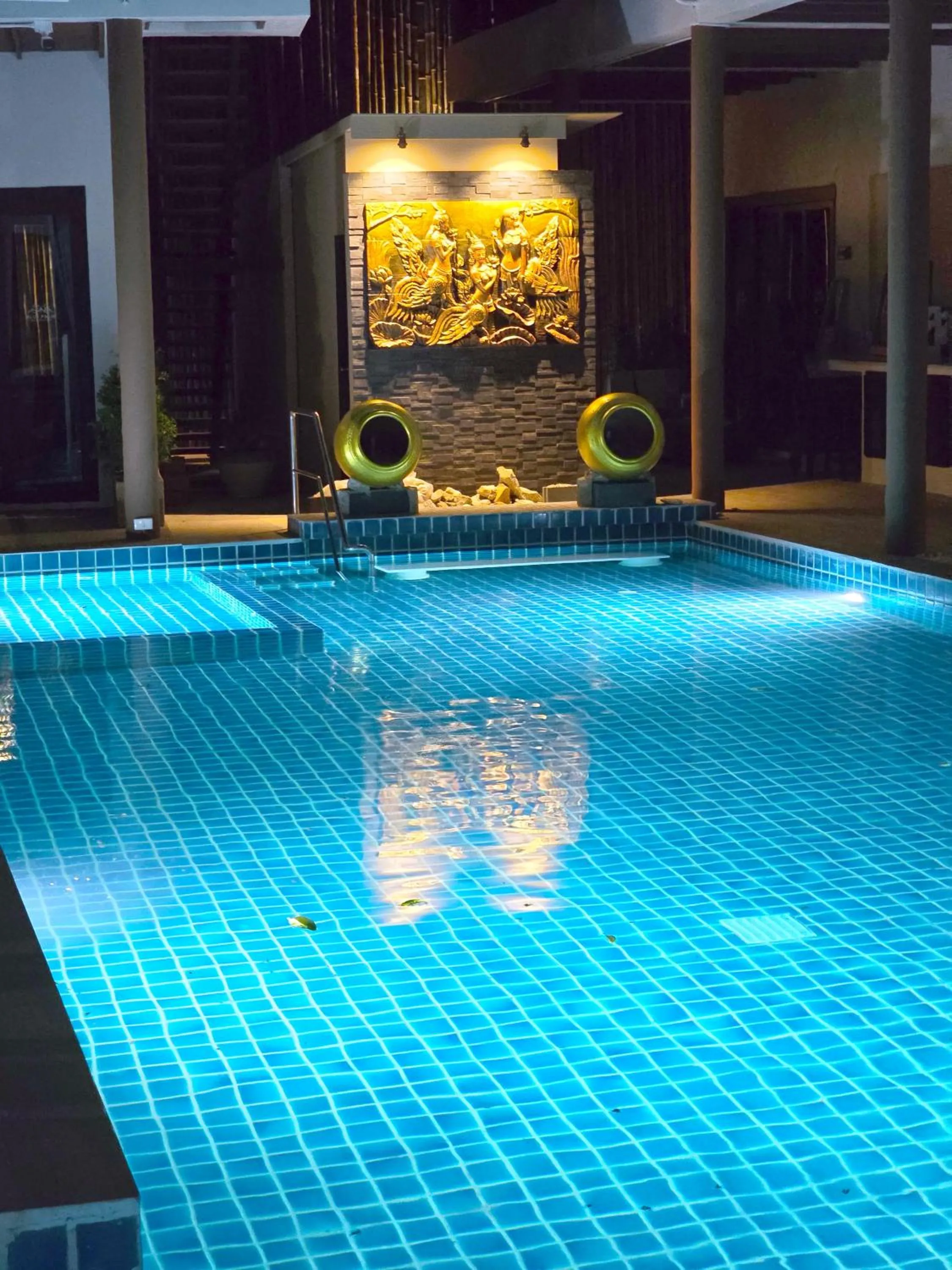 Pool view in Blue Palm Residence Kata