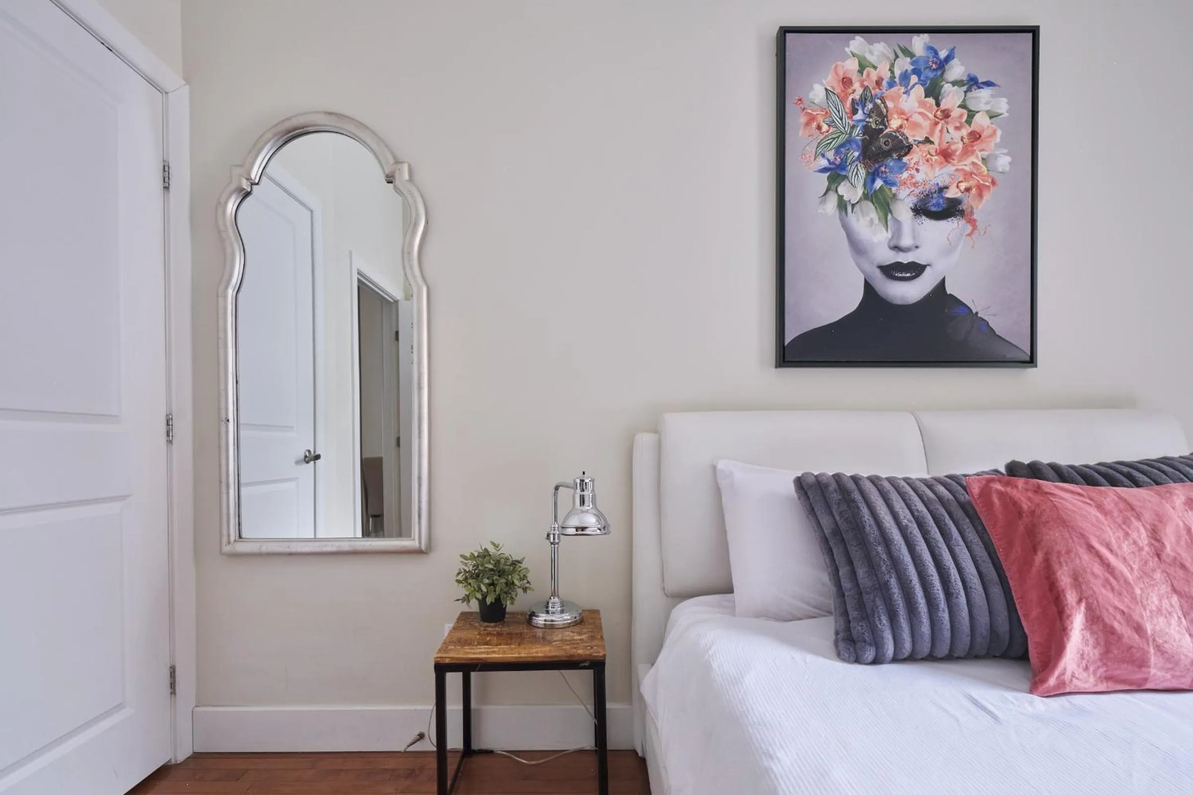 Bed in MTLVacationRentals - The FabFour