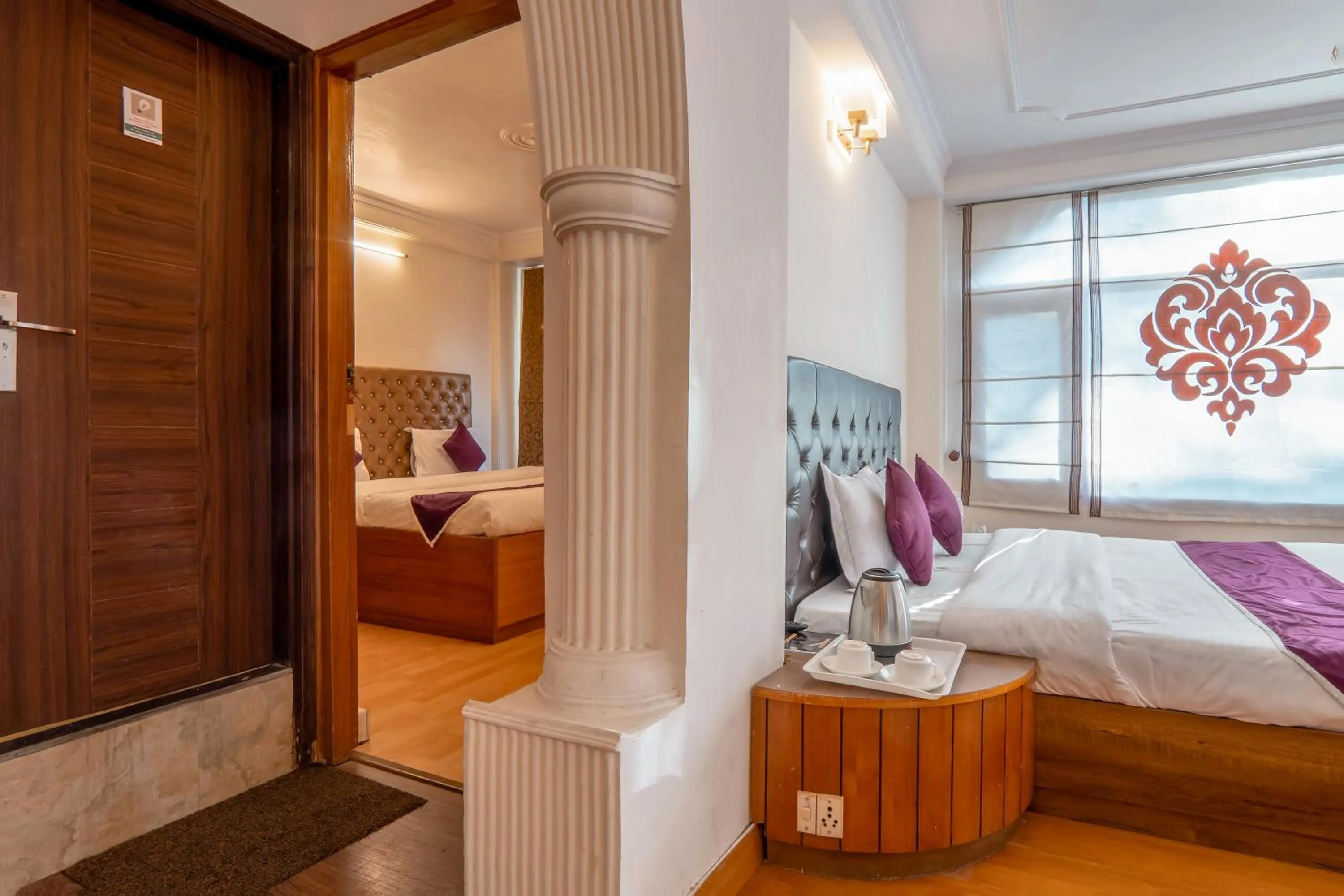 Bed in Windsor the mall