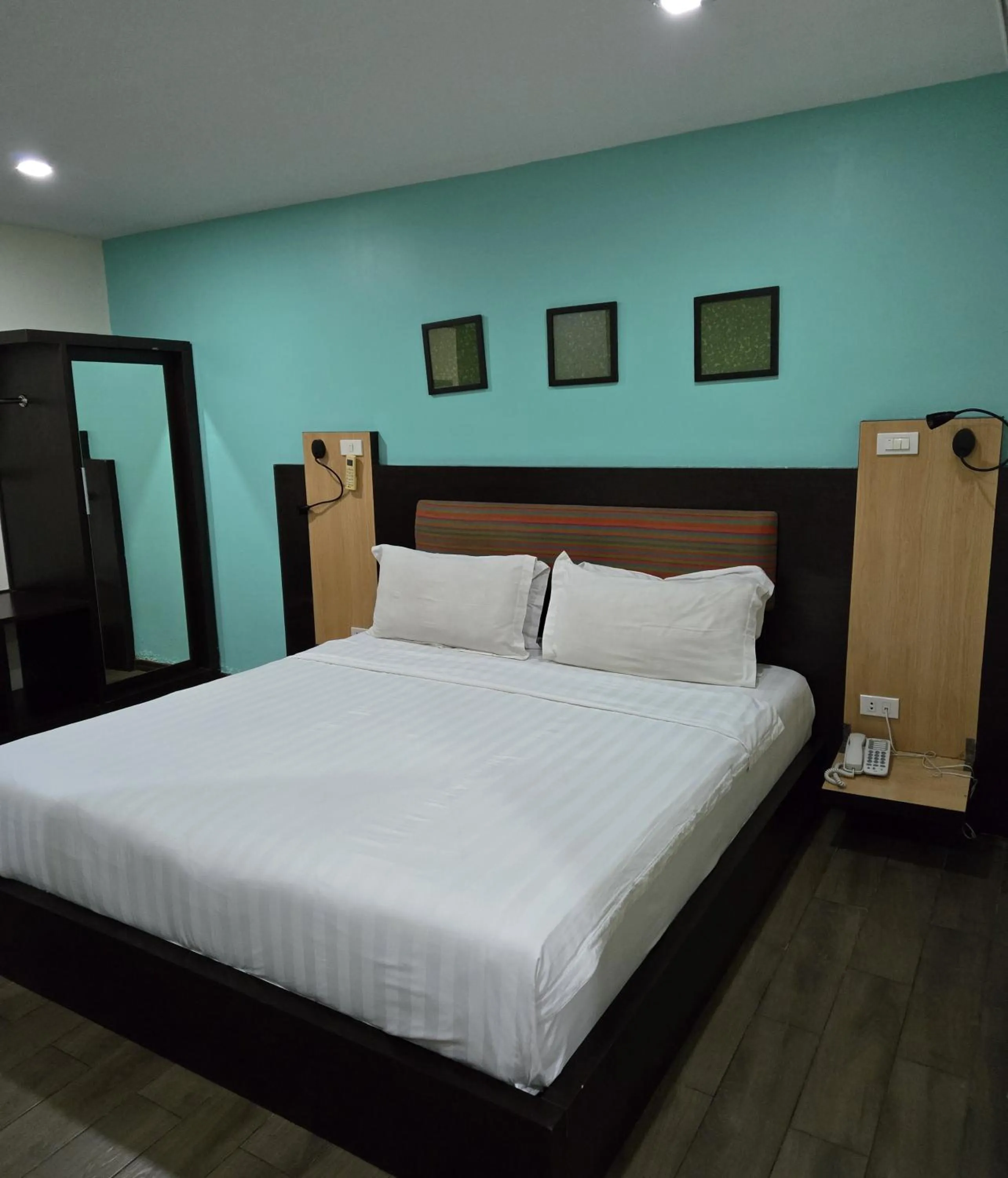 Bed in Residency Hotel Bangkok