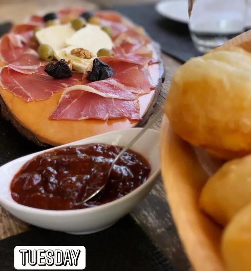 Food and drinks in ECO ViLLAGE CORIC