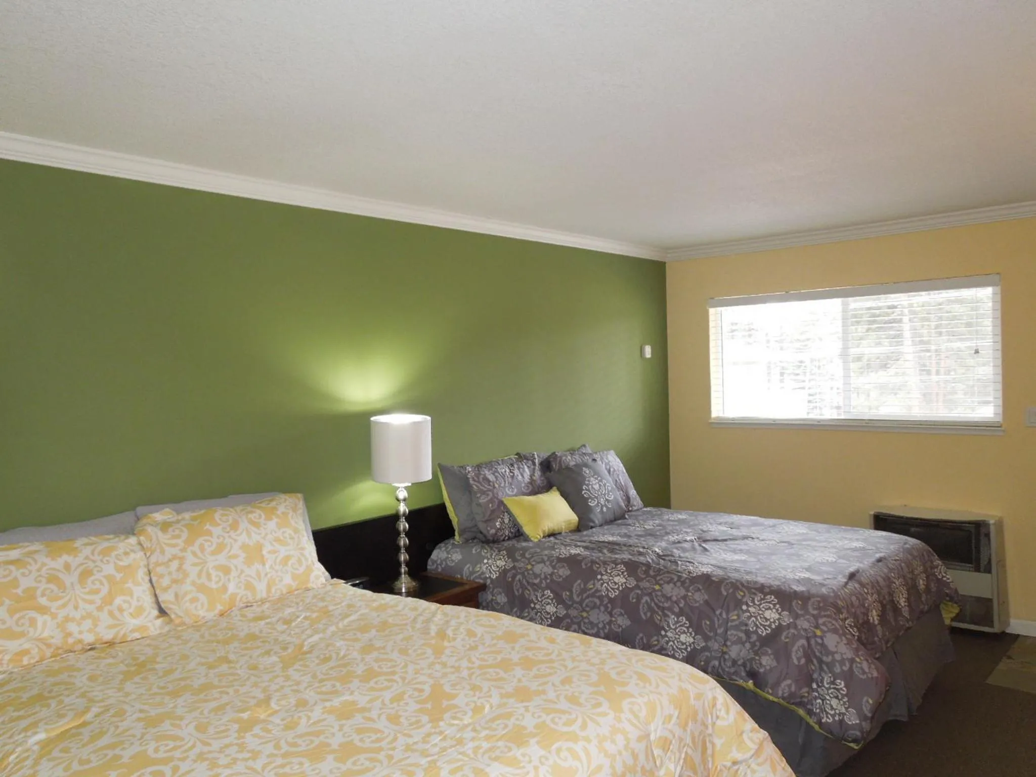 Bed in Tea Garden Lodge