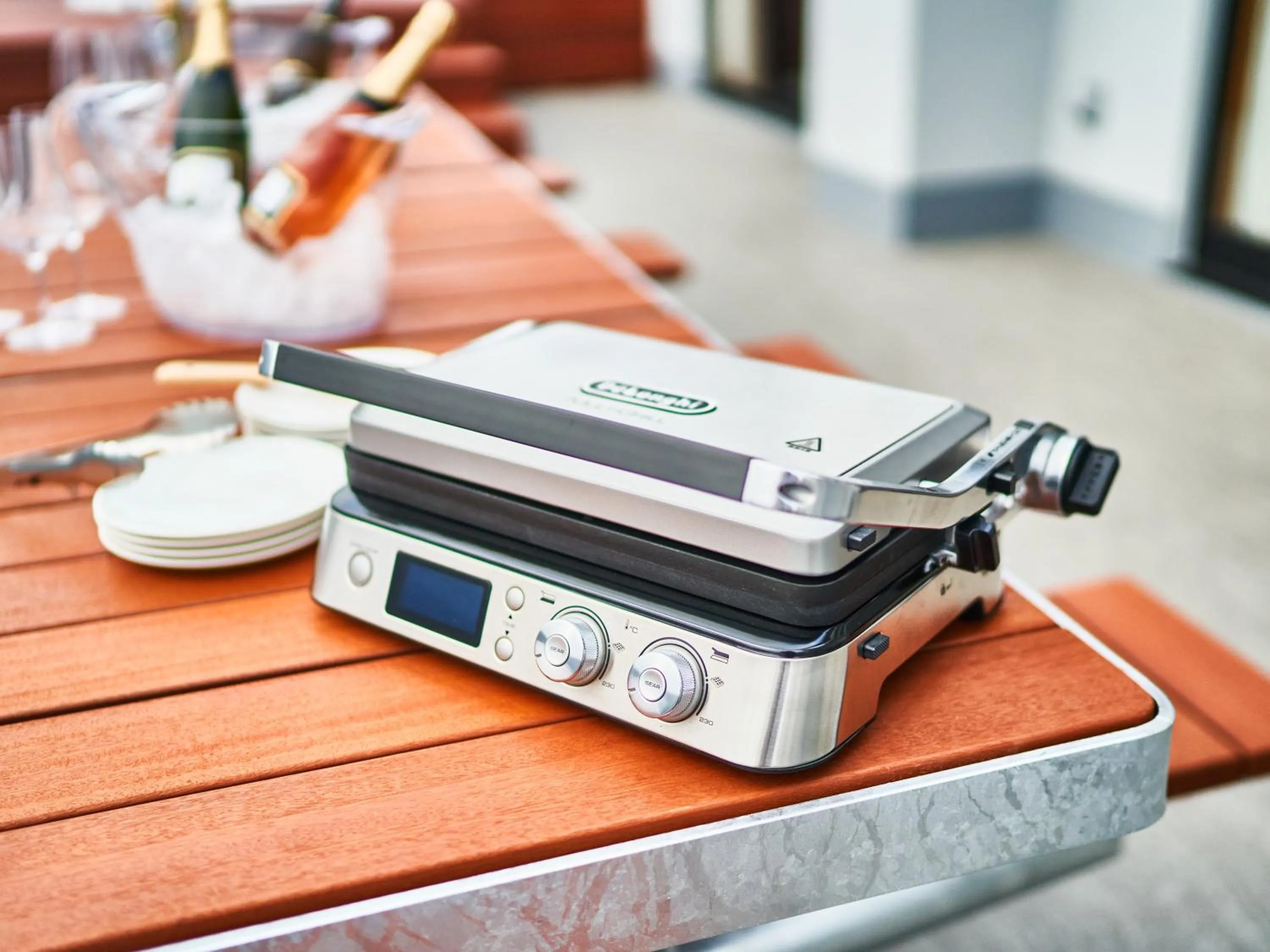 BBQ facilities in LACER OKINAWA NAHA Miebashi