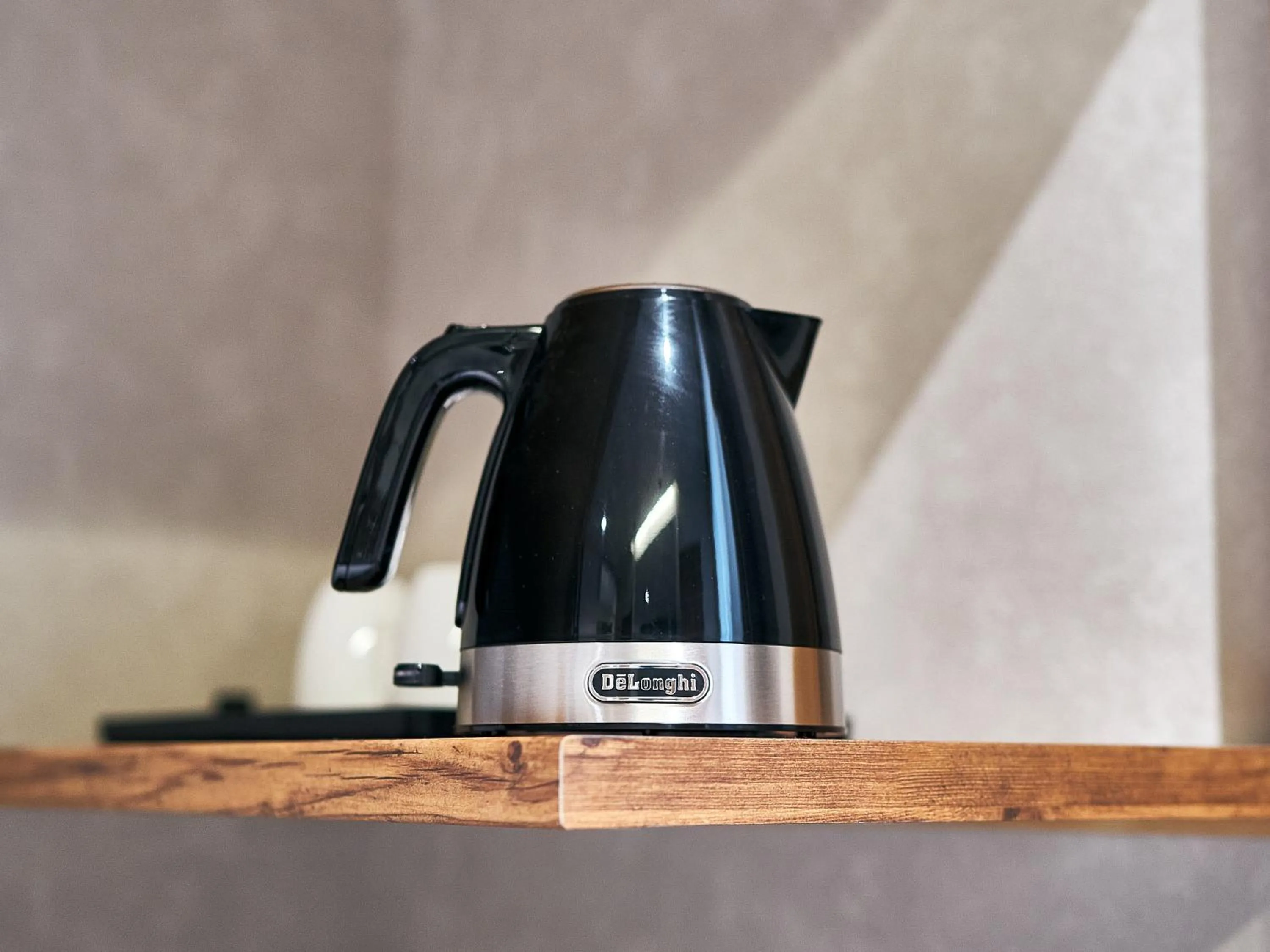 Coffee/tea facilities in LACER OKINAWA NAHA Tomariport