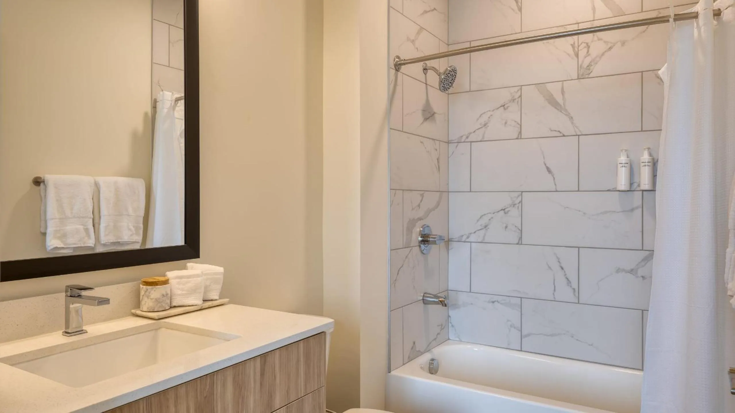Bathroom in The Gilmore, an AvantStay Hotel