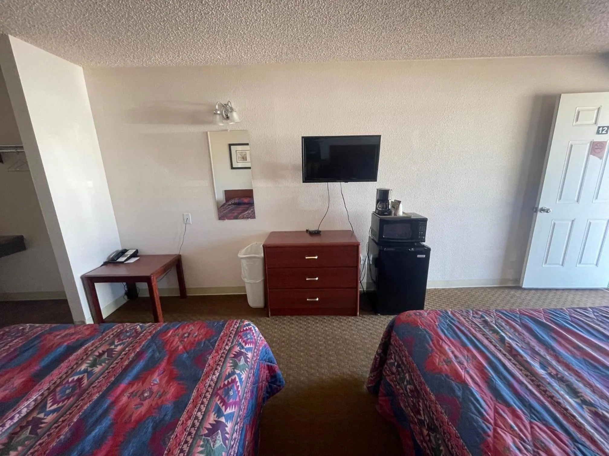 Bed in Riverside Inn