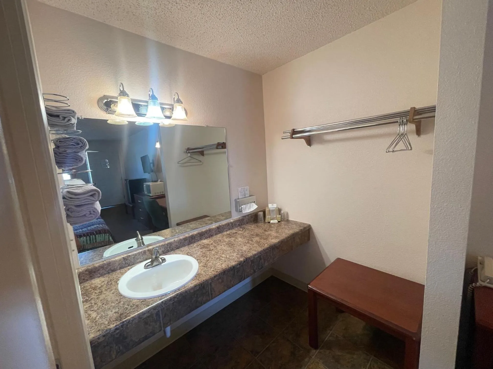 Bathroom in Riverside Inn