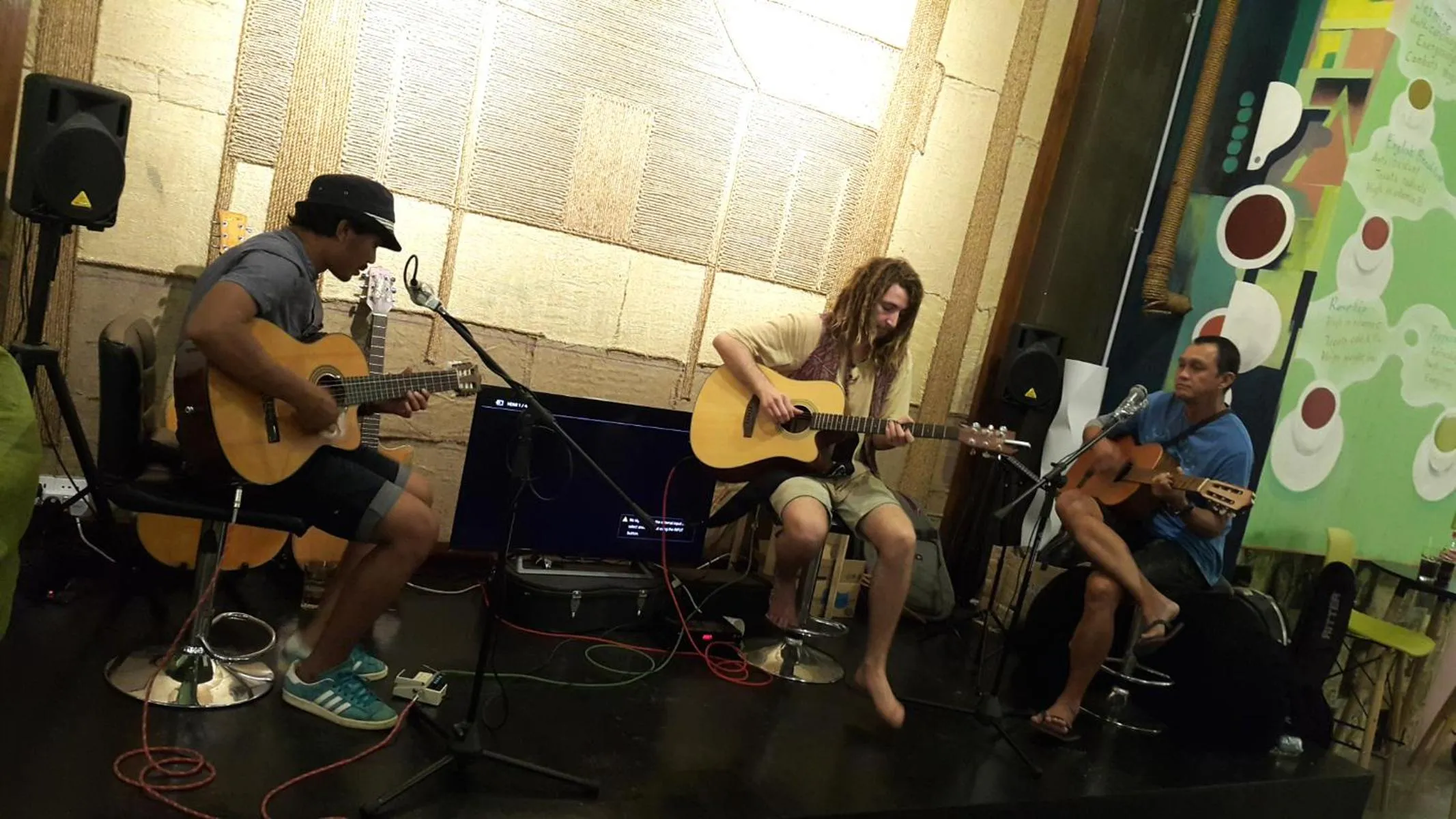 Entertainment in PODs The Backpackers Home & Cafe, Kuala Lumpur