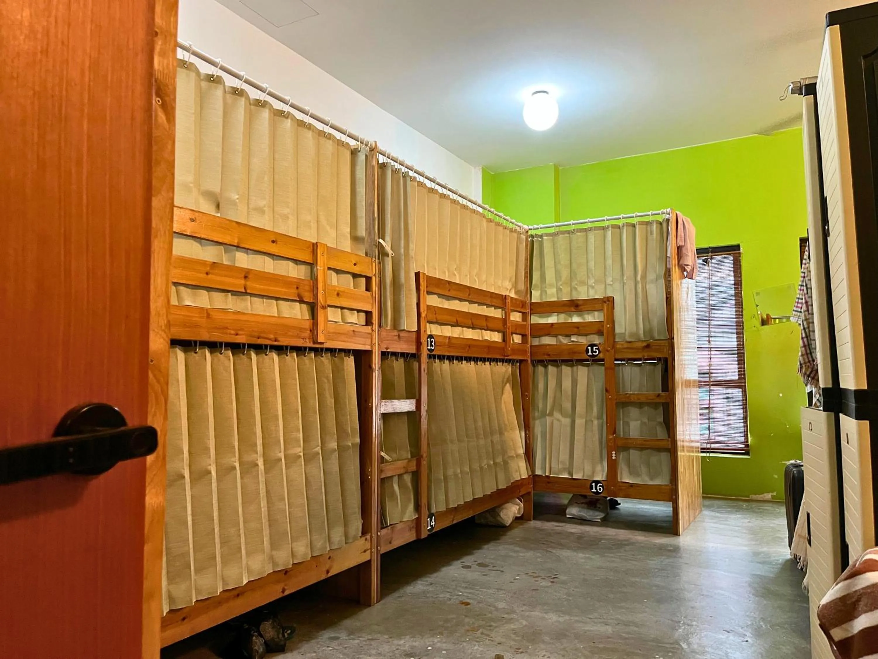 Bed in PODs The Backpackers Home & Cafe, Kuala Lumpur