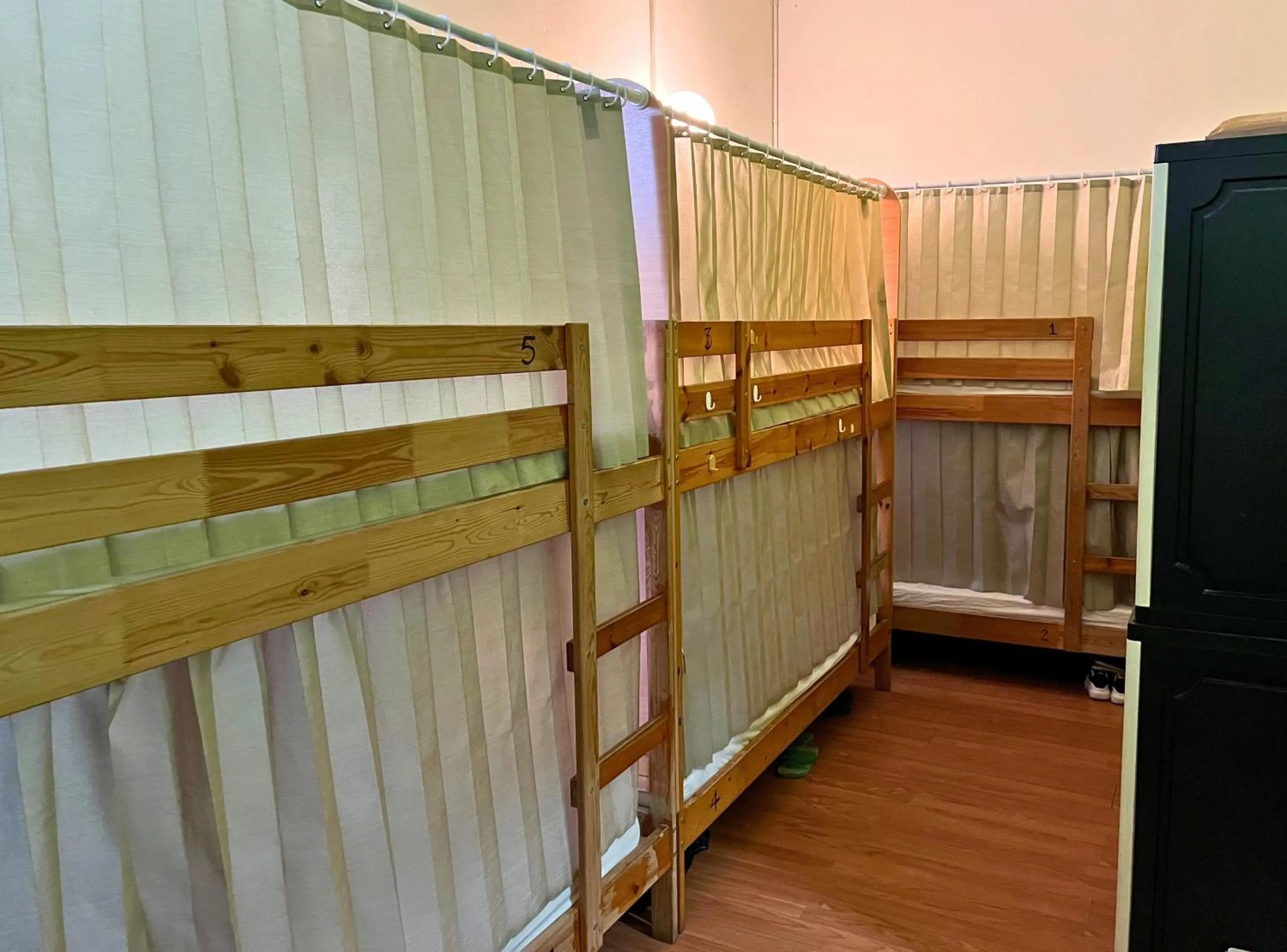 Bed in PODs The Backpackers Home & Cafe, Kuala Lumpur