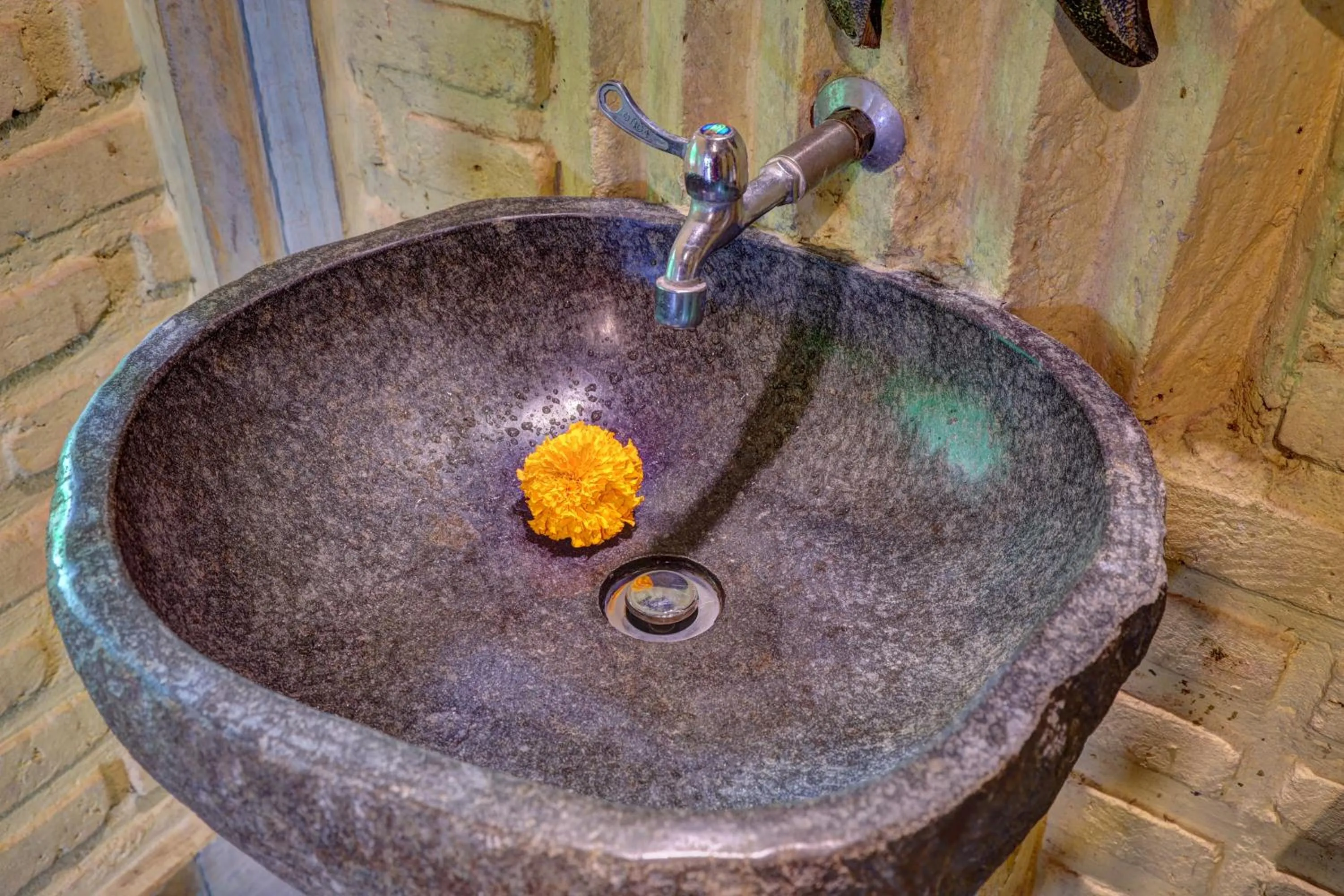 Toilet in Junjungan Suite