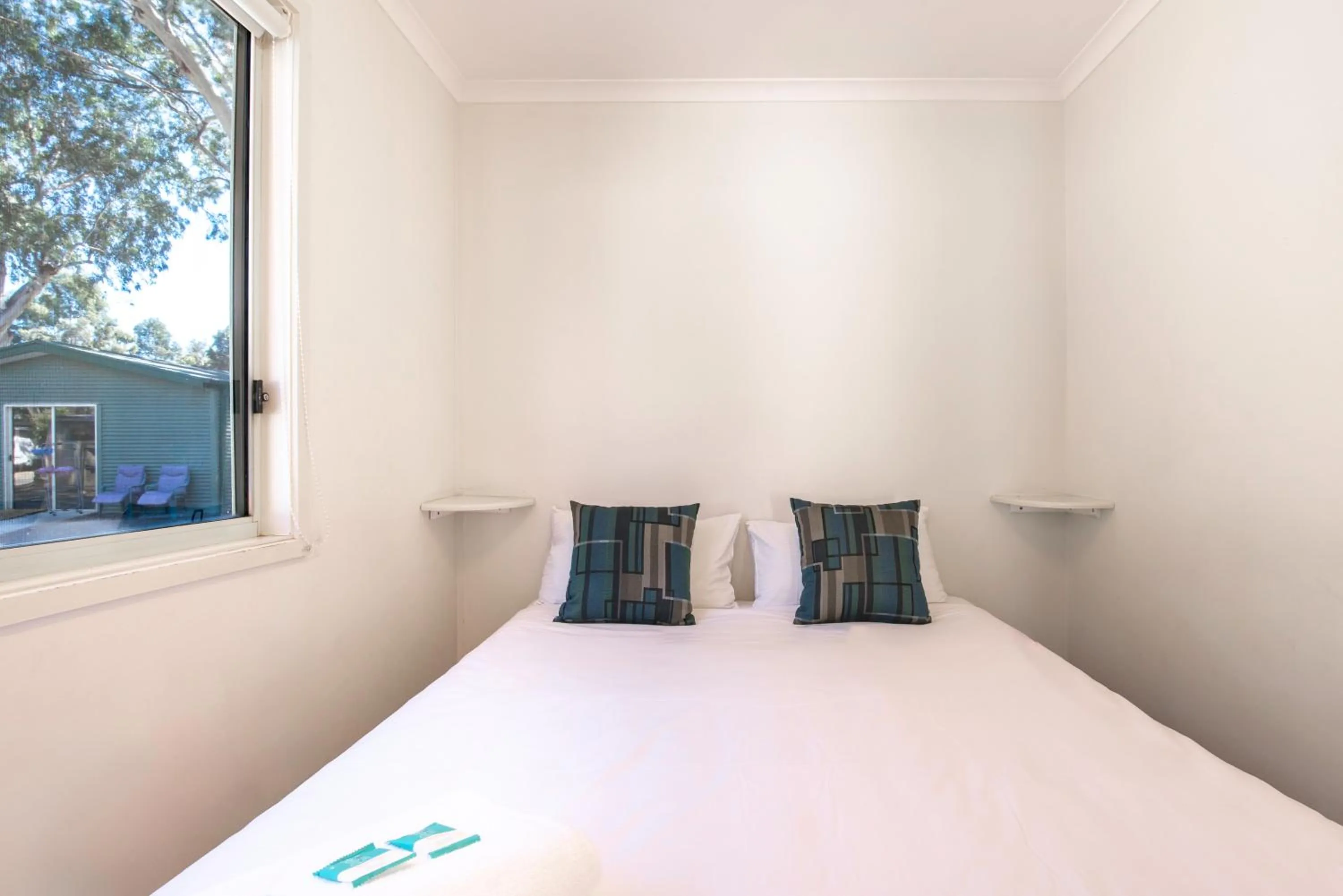 Bedroom, Bed in Echo Holiday Parks - Windsor Gardens