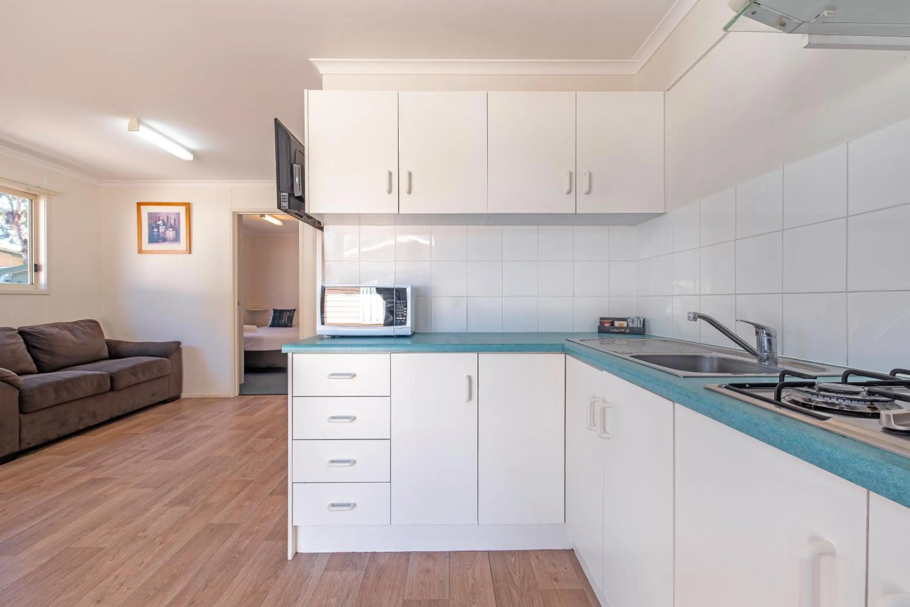Kitchen or kitchenette in Echo Holiday Parks - Windsor Gardens