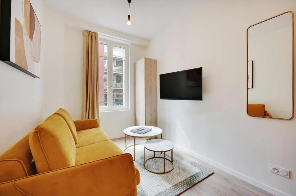 Living room in La Lumière de Paris