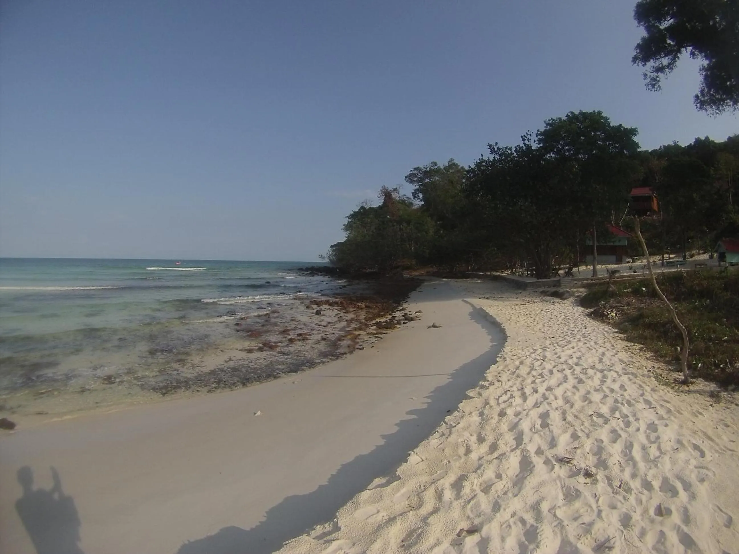 Beach in Coconutbeach Bungalows