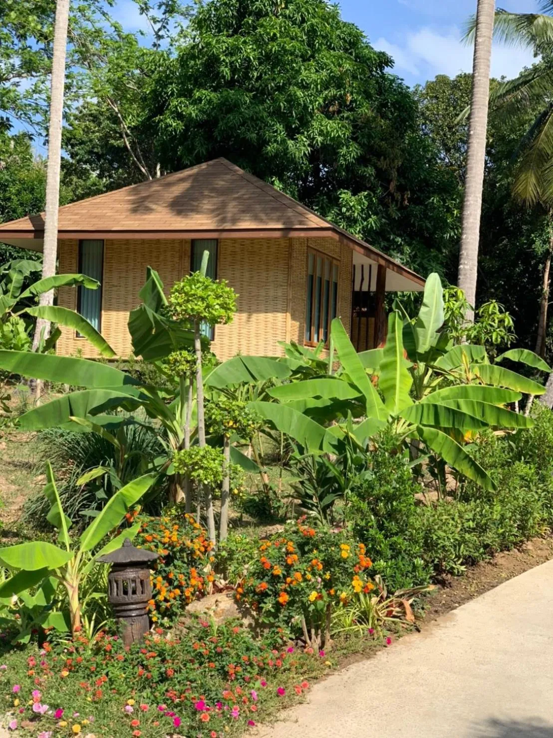 Thiwson Beach Resort - SHA Extra Plus