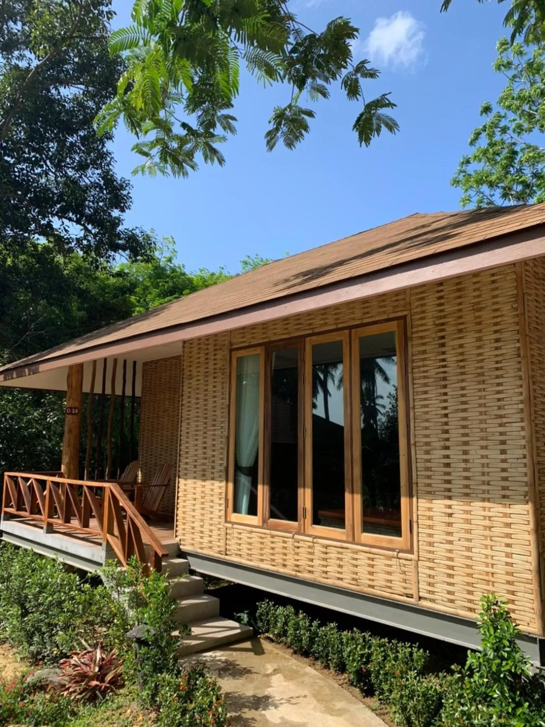 Thiwson Beach Resort - SHA Extra Plus