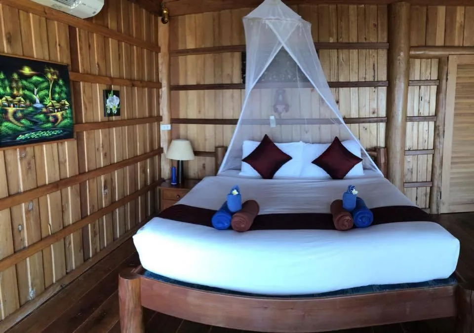 Photo of the whole room, Bed in Thiwson Beach Resort - SHA Extra Plus