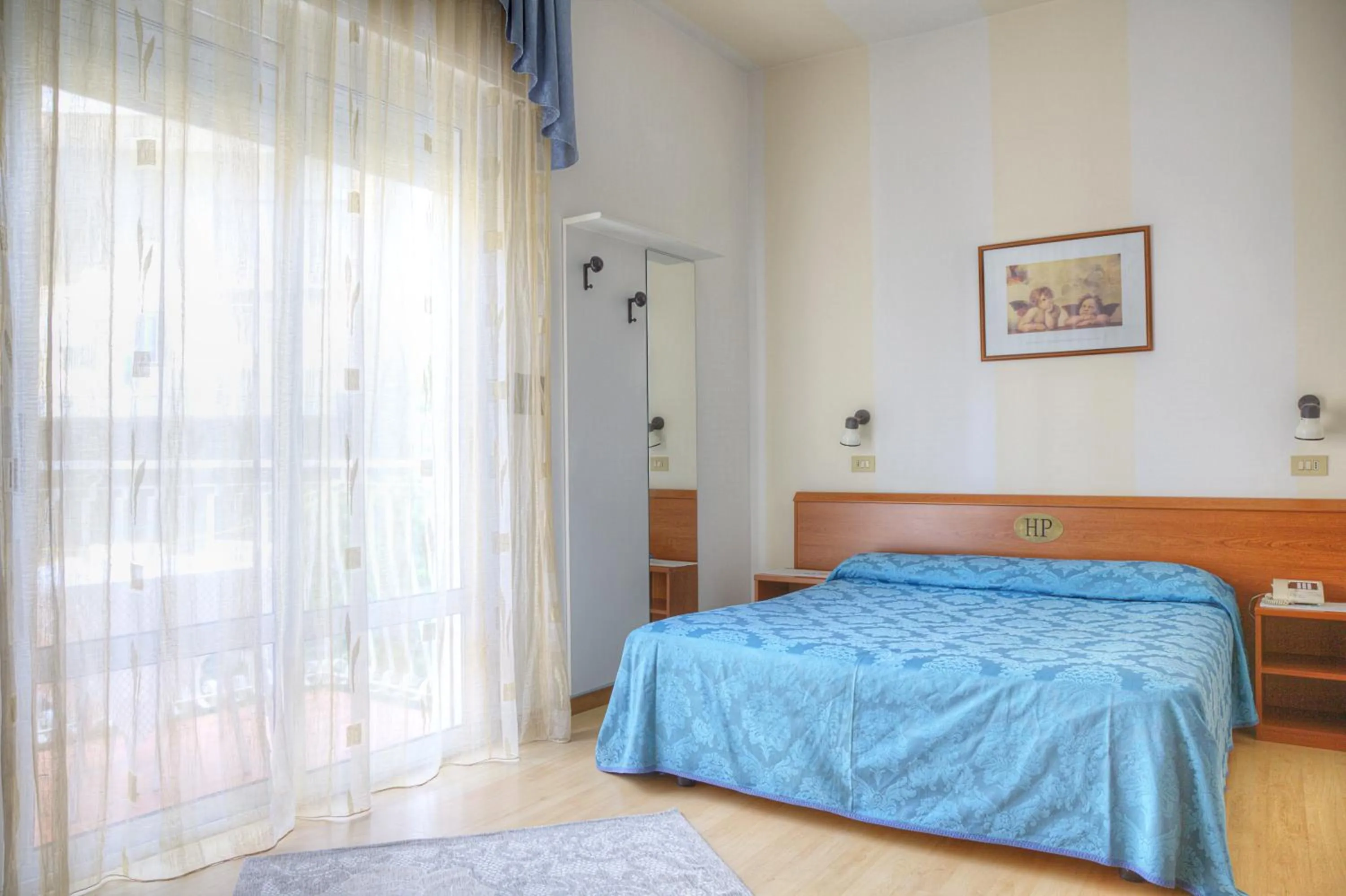 Photo of the whole room, Bed in Hotel Panama