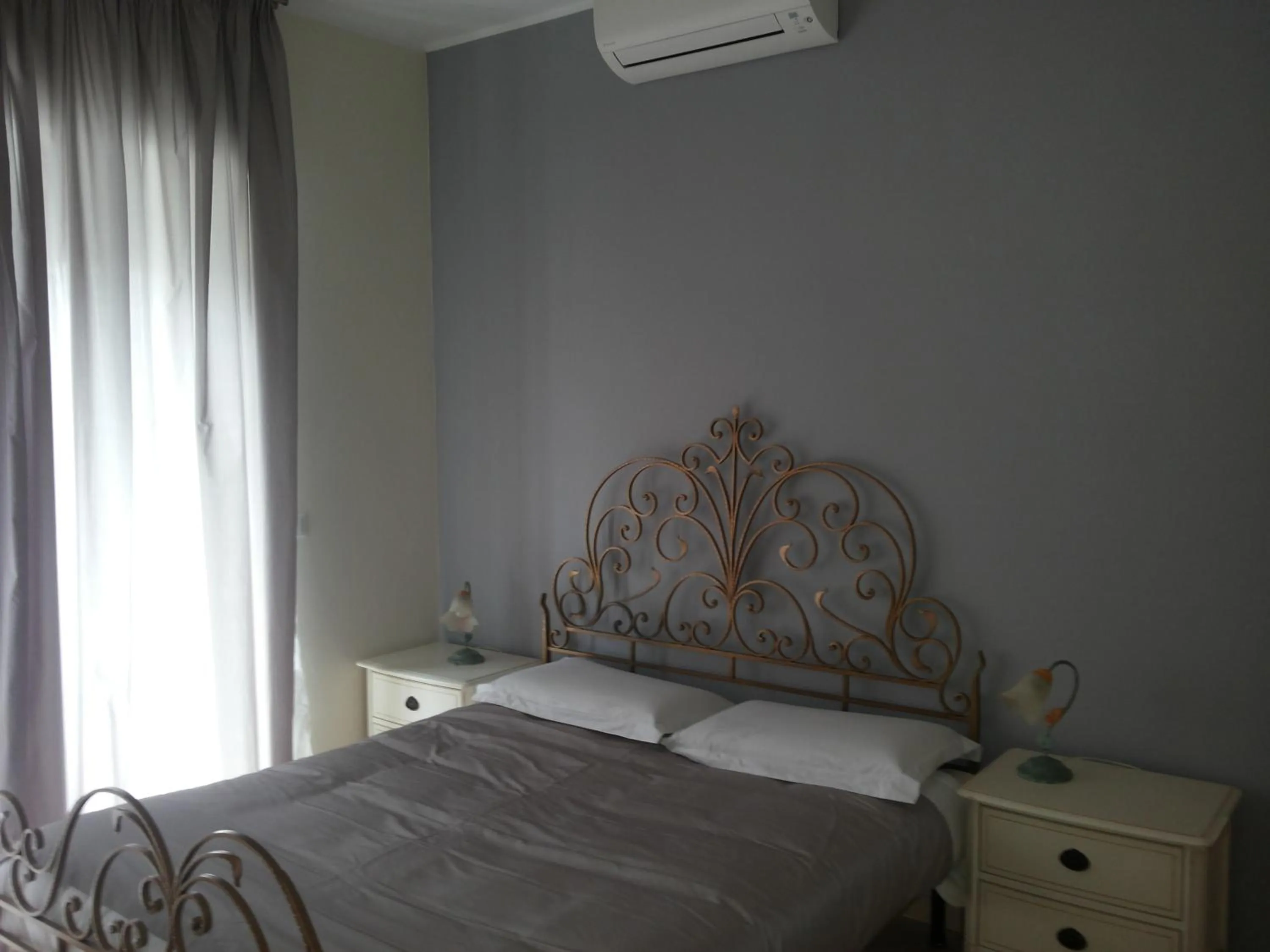 Bedroom in il Giglio Marino