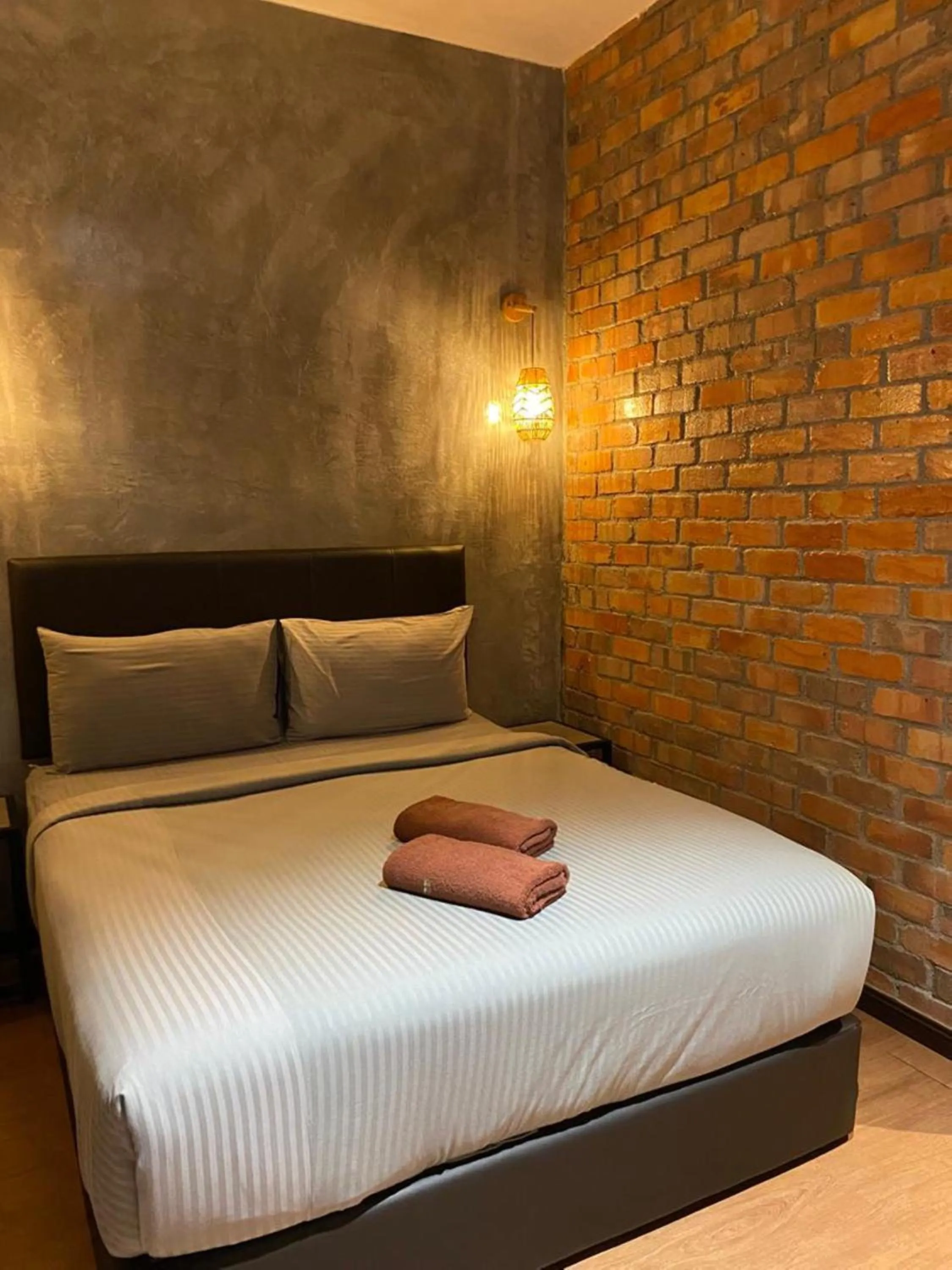 Bed in Bricks Guesthouse