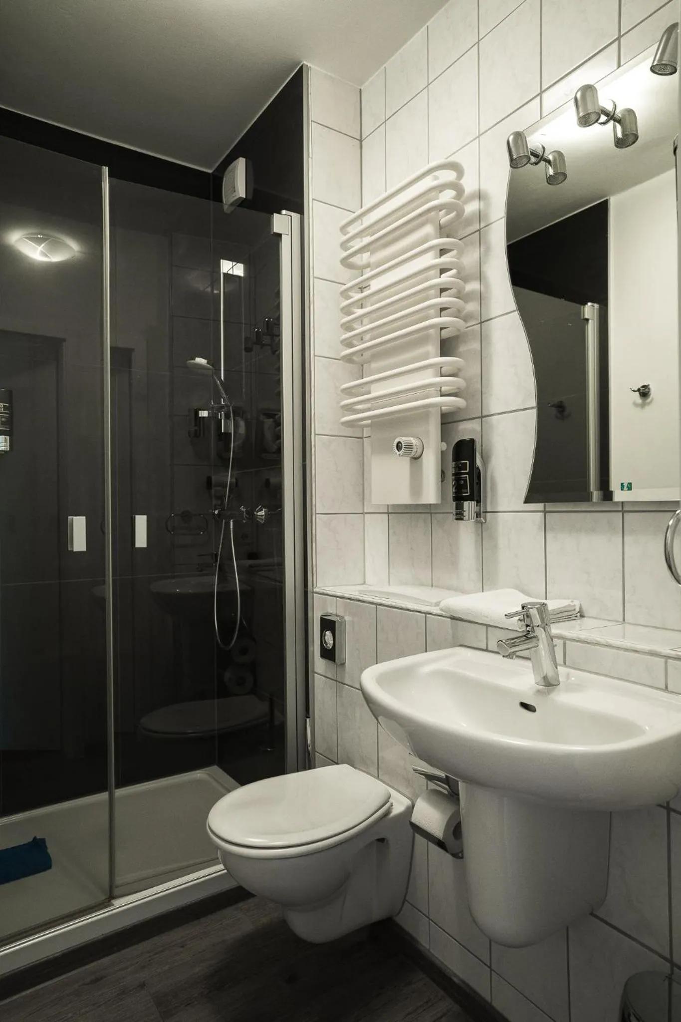 Shower in Trip Inn Parkhotel Bad Ems