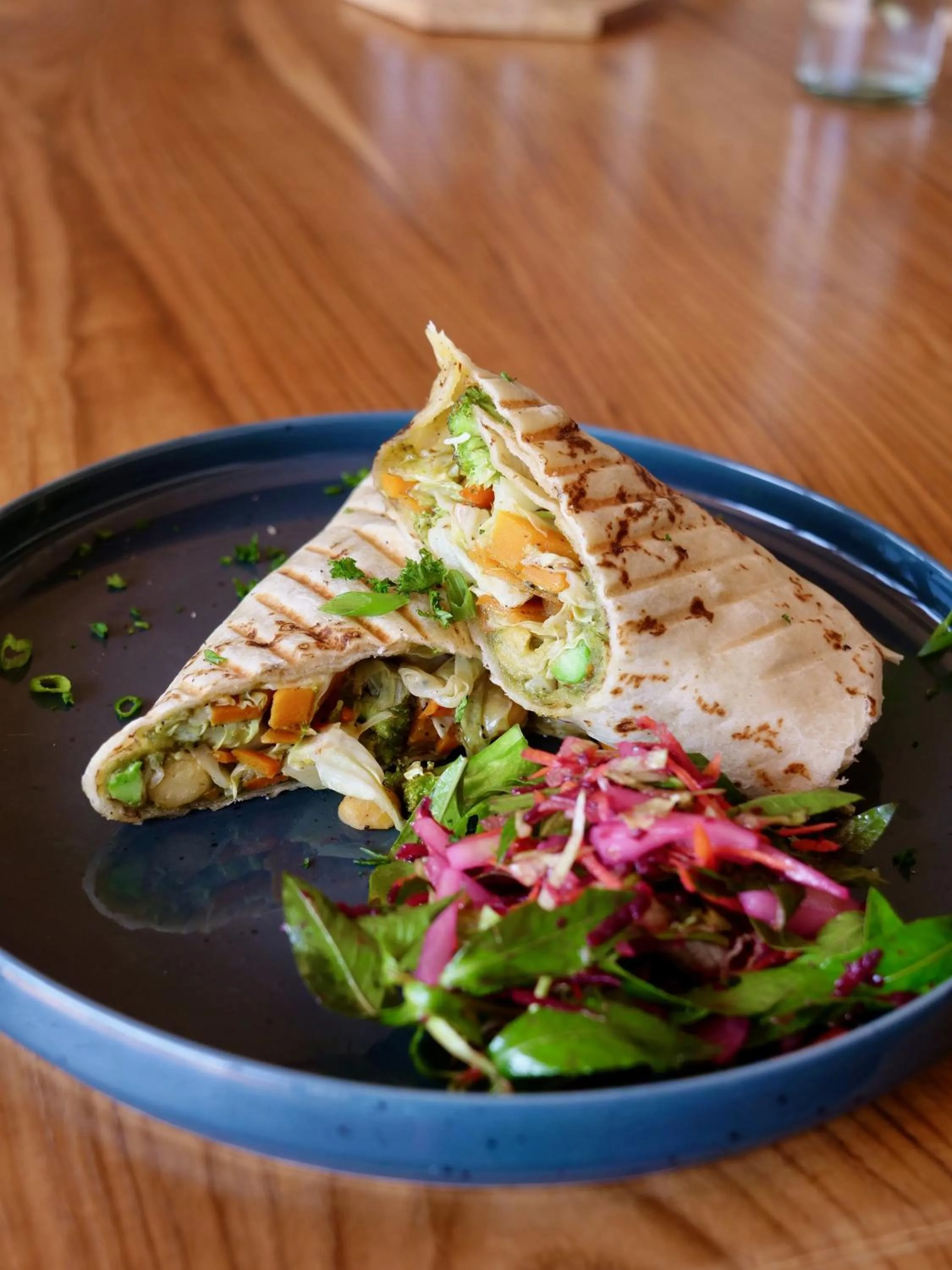 Restaurant/places to eat in Coast 67 Boutique Hotel