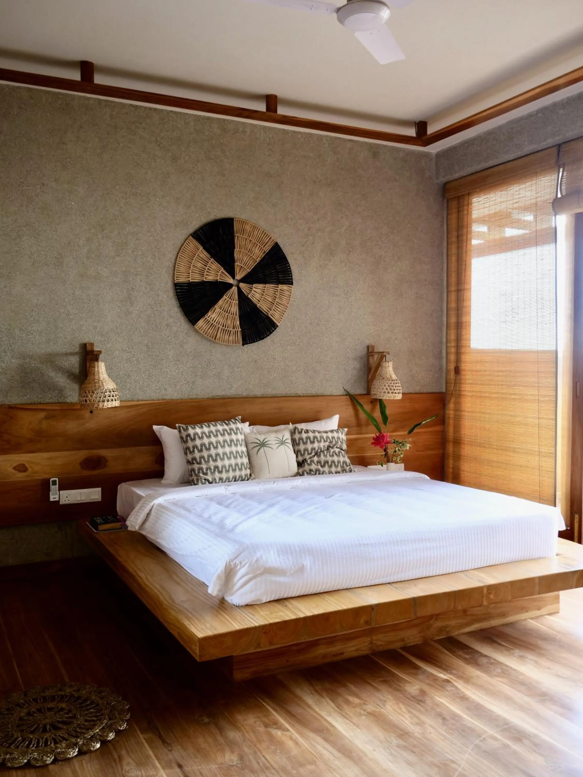 Photo of the whole room, Bed in Coast 67 Boutique Hotel