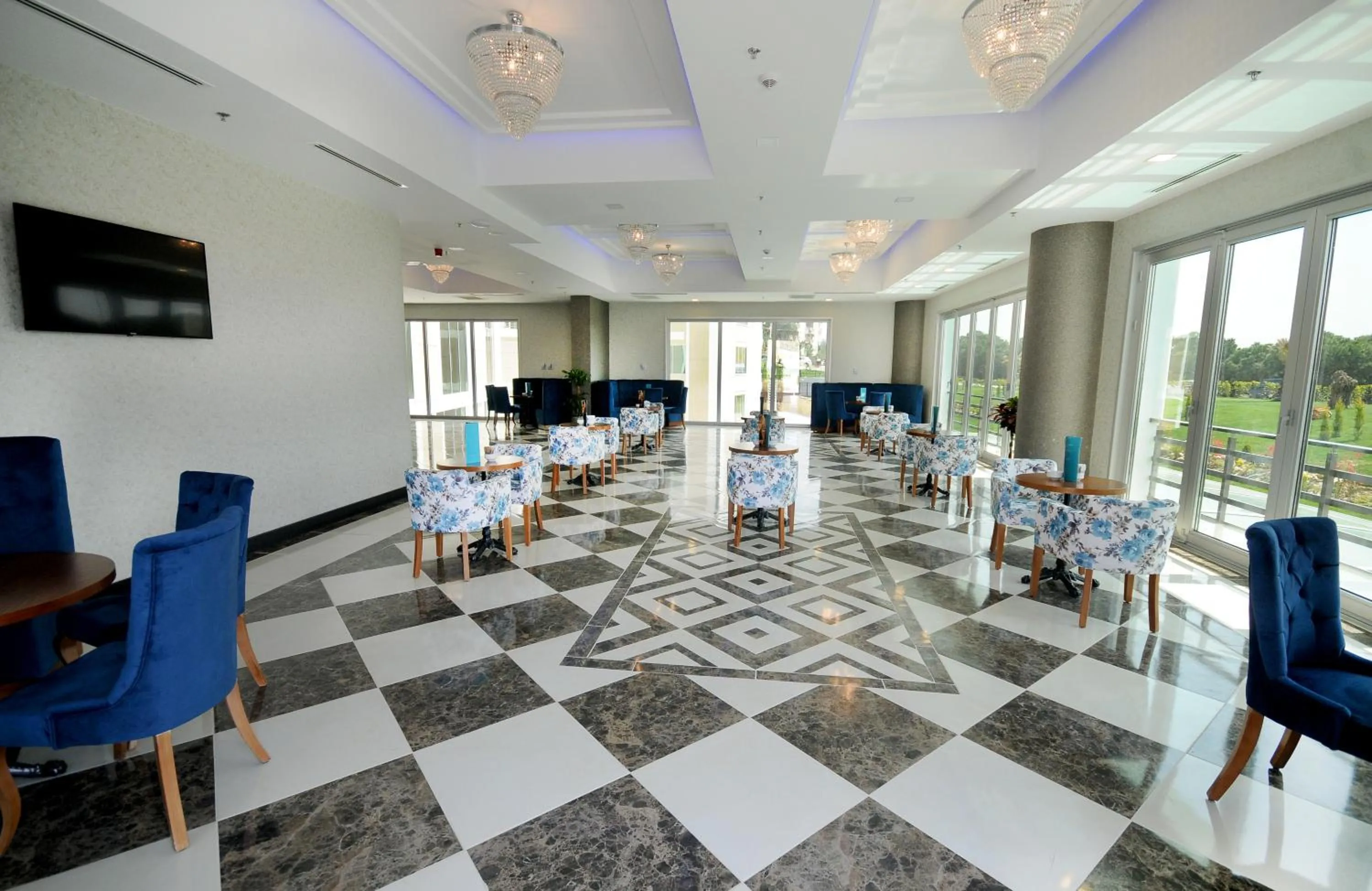 Lounge or bar in Elite Hotels Darica Spa & Convention Center