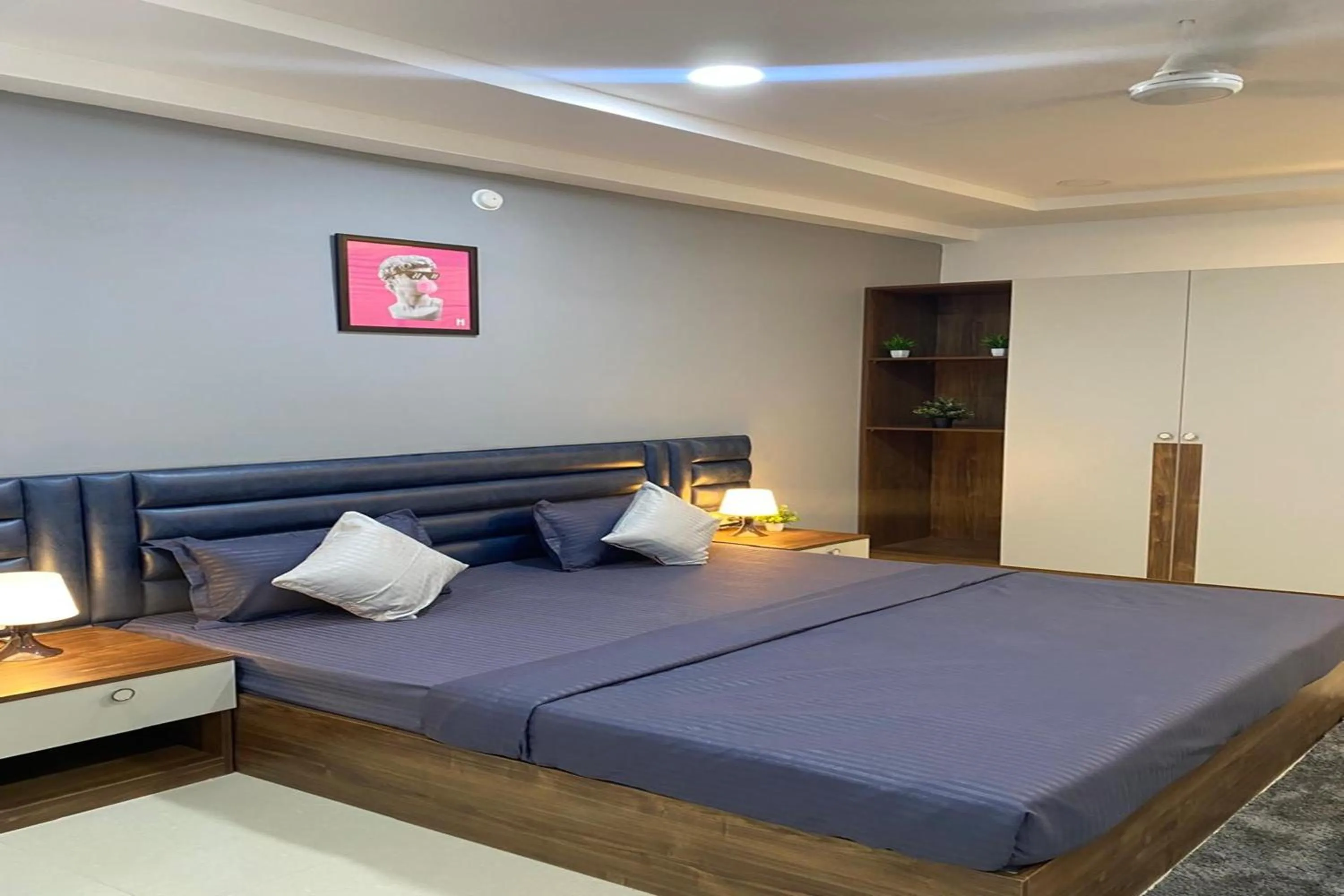 Photo of the whole room, Bed in Housr 78 Madhapur Hitech City Near Yashoda Hospital