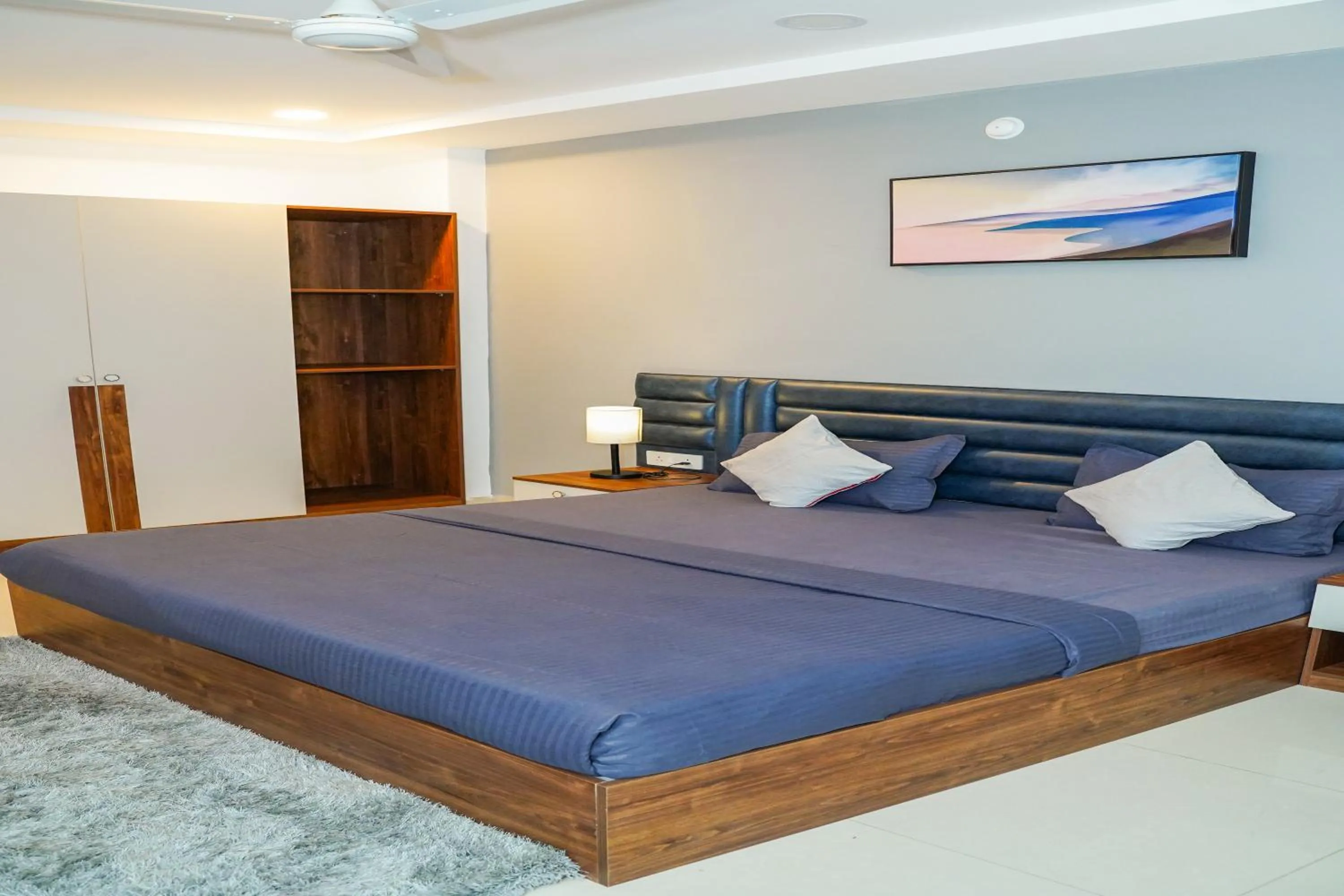 Photo of the whole room, Bed in Housr 78 Madhapur Hitech City Near Yashoda Hospital