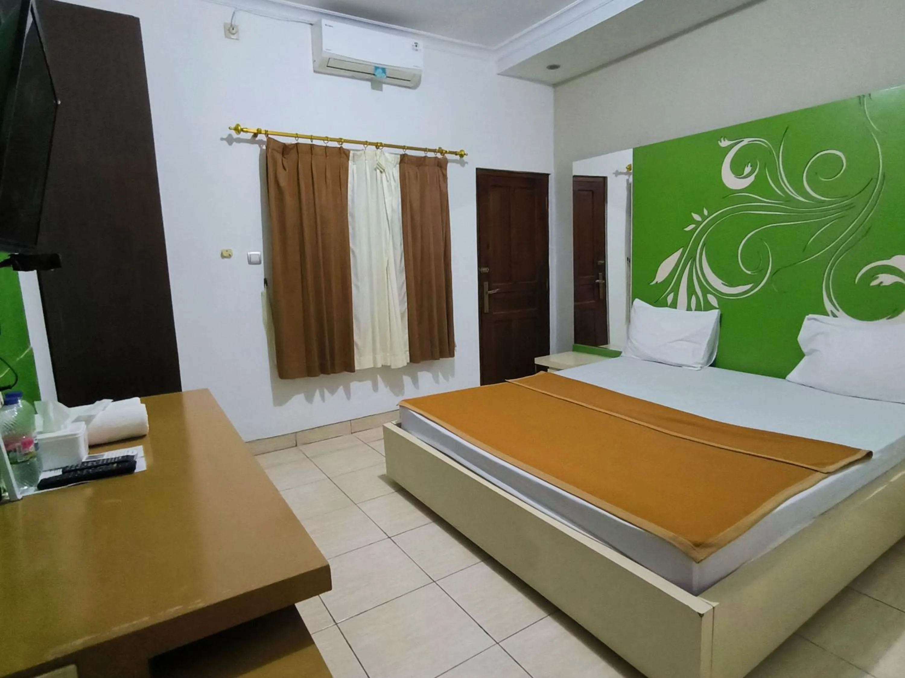 Bed in Bandengan Beach Hotel Jepara 2