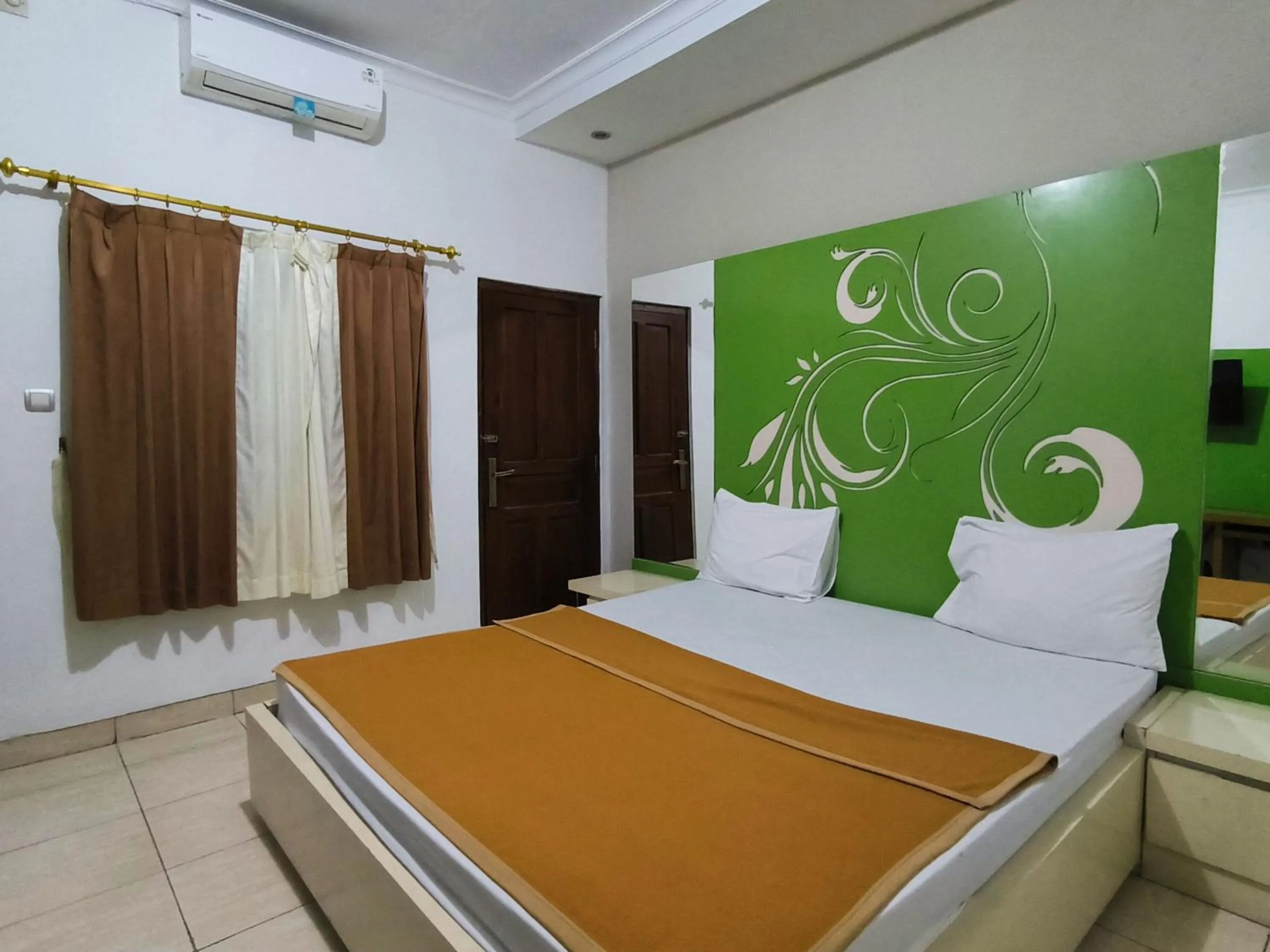 Bed in Bandengan Beach Hotel Jepara 2