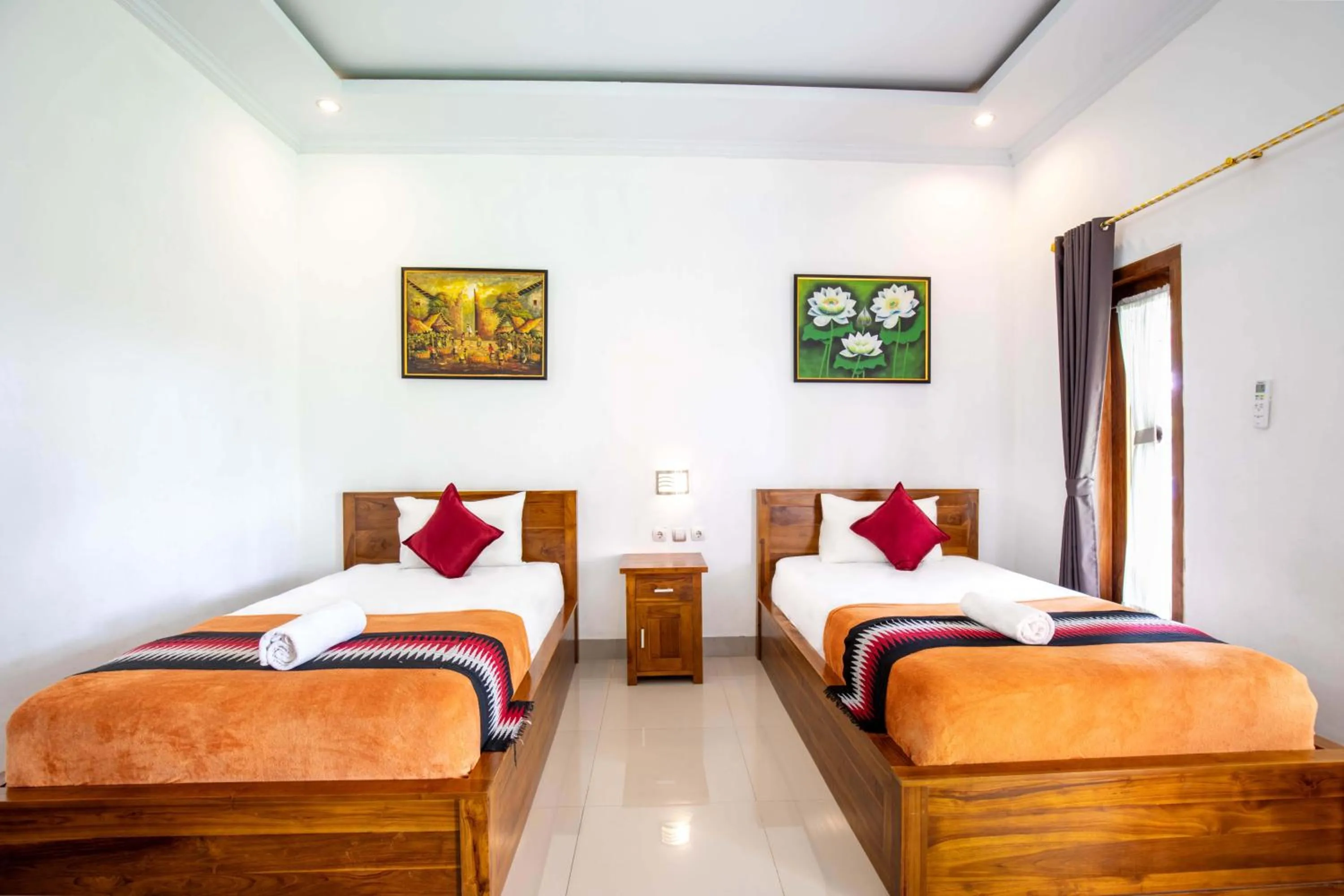 Bed in Coconut Hill Cottage