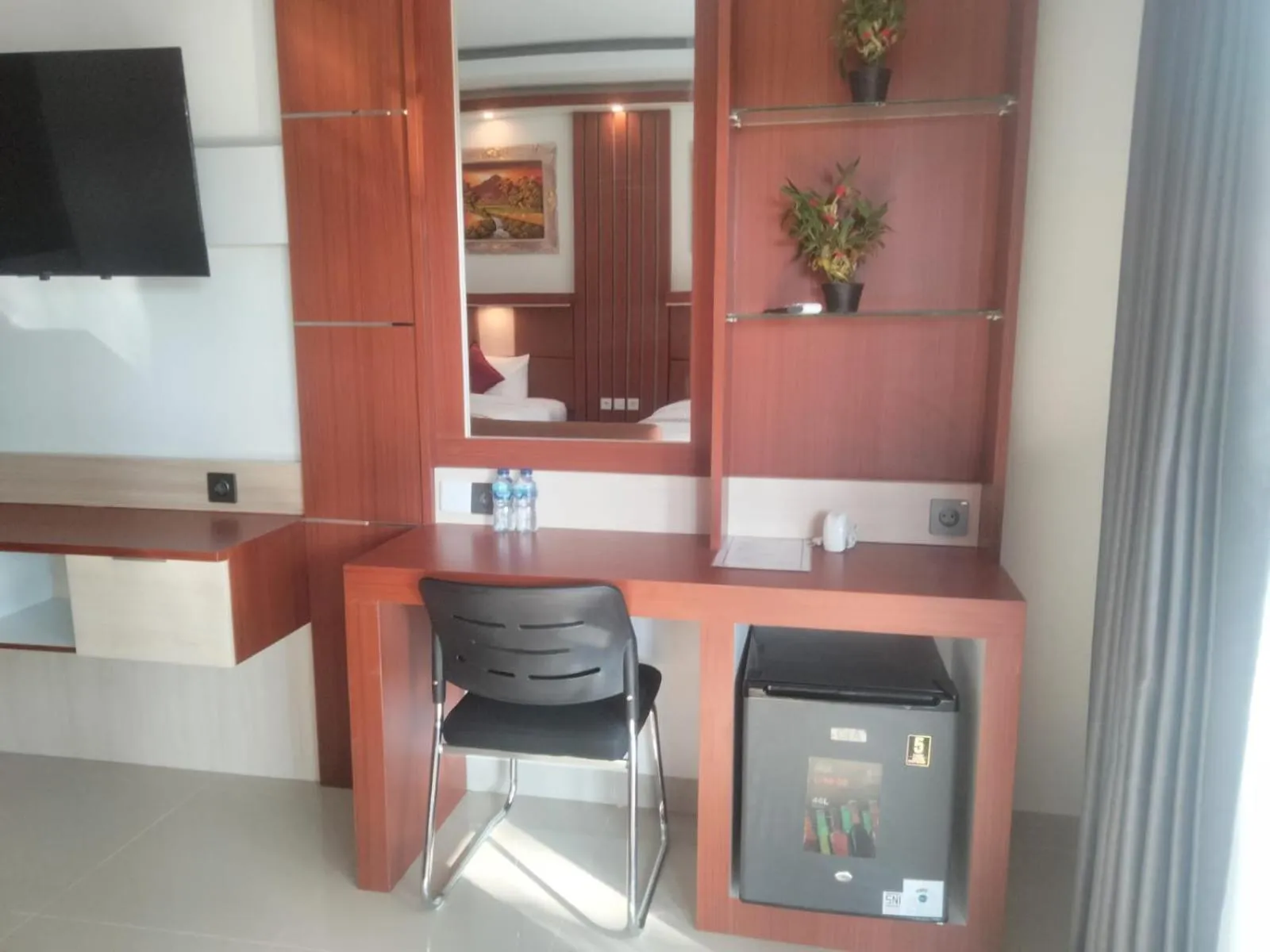 TV and multimedia in Coconut Hill Cottage