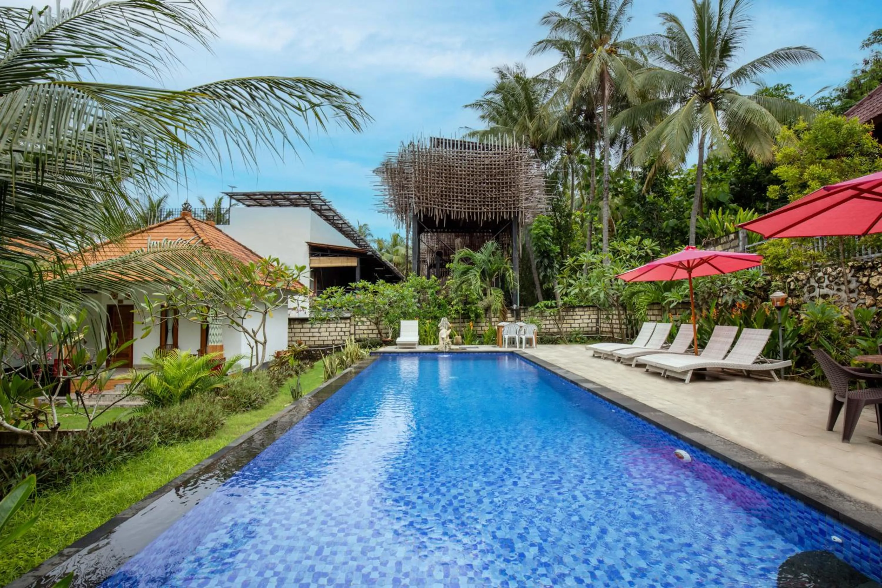 Swimming pool in Coconut Hill Cottage