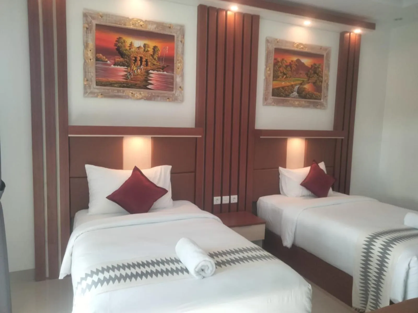 Bed in Coconut Hill Cottage