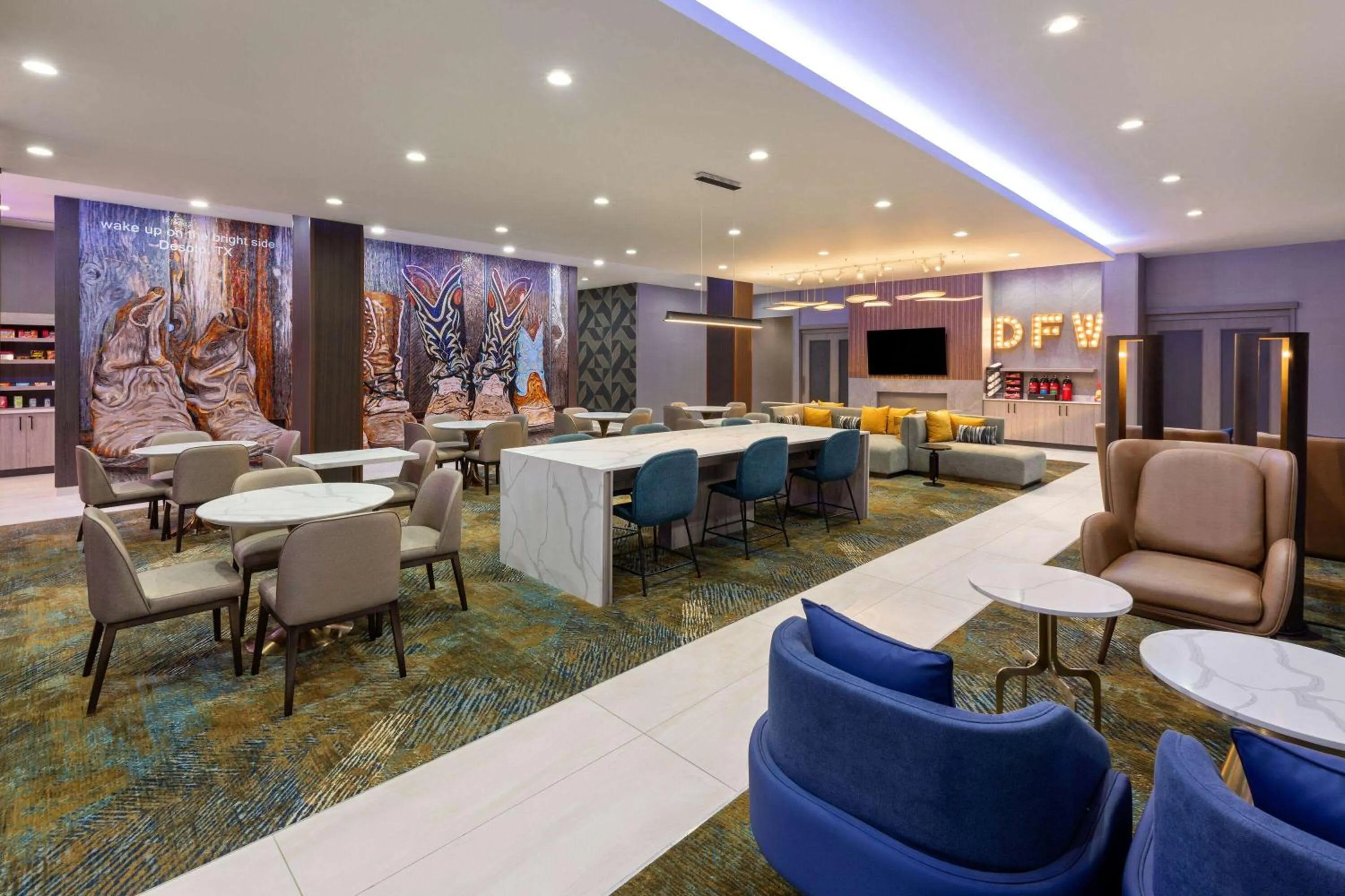 Lobby or reception in La Quinta Inn & Suites by Wyndham DeSoto